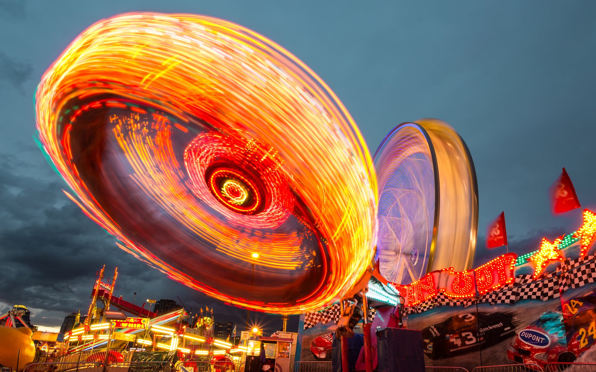  Amusement Park Ride