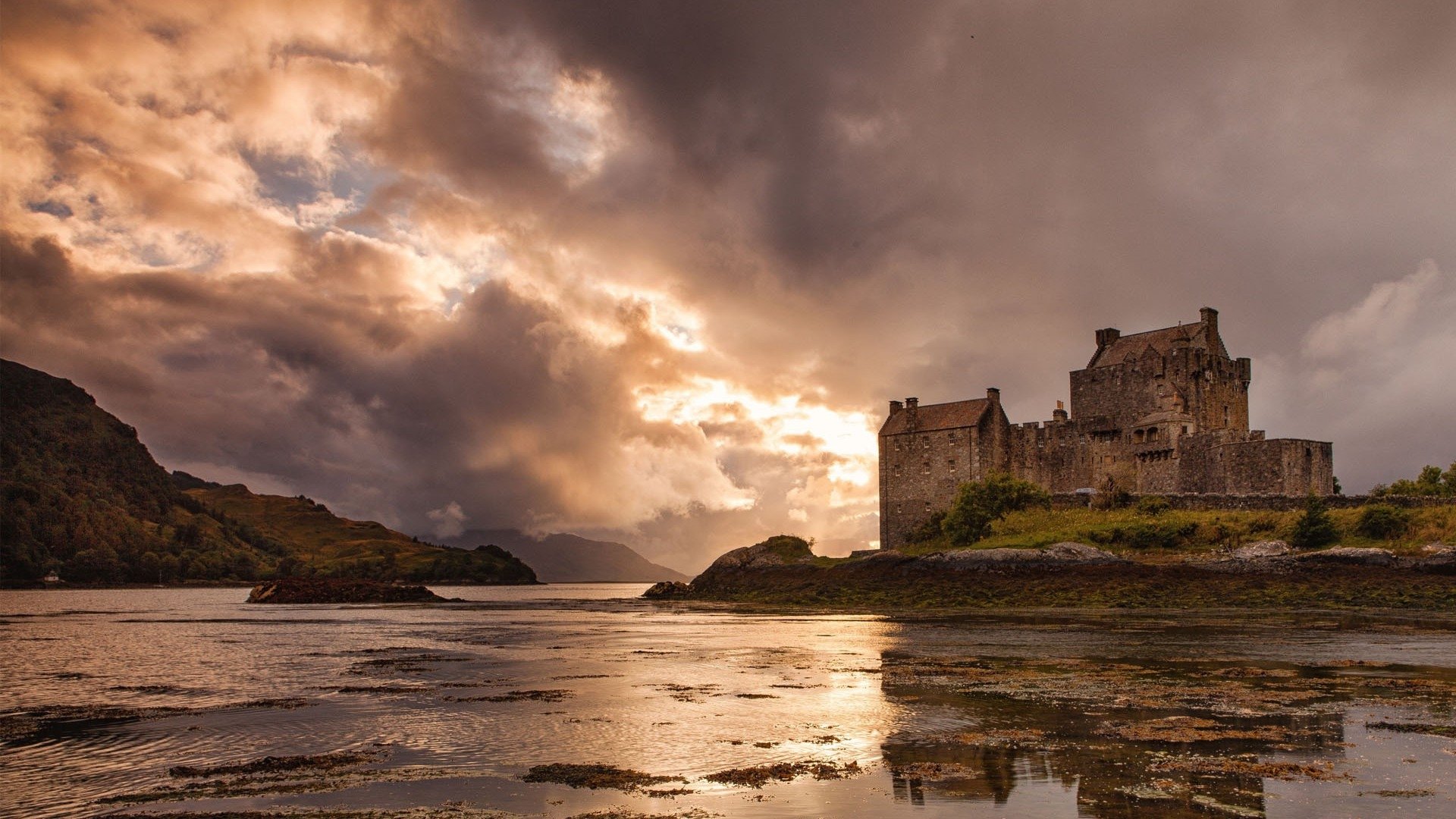 Eilean Donan Castle Image - Id: 276777 - Image Abyss