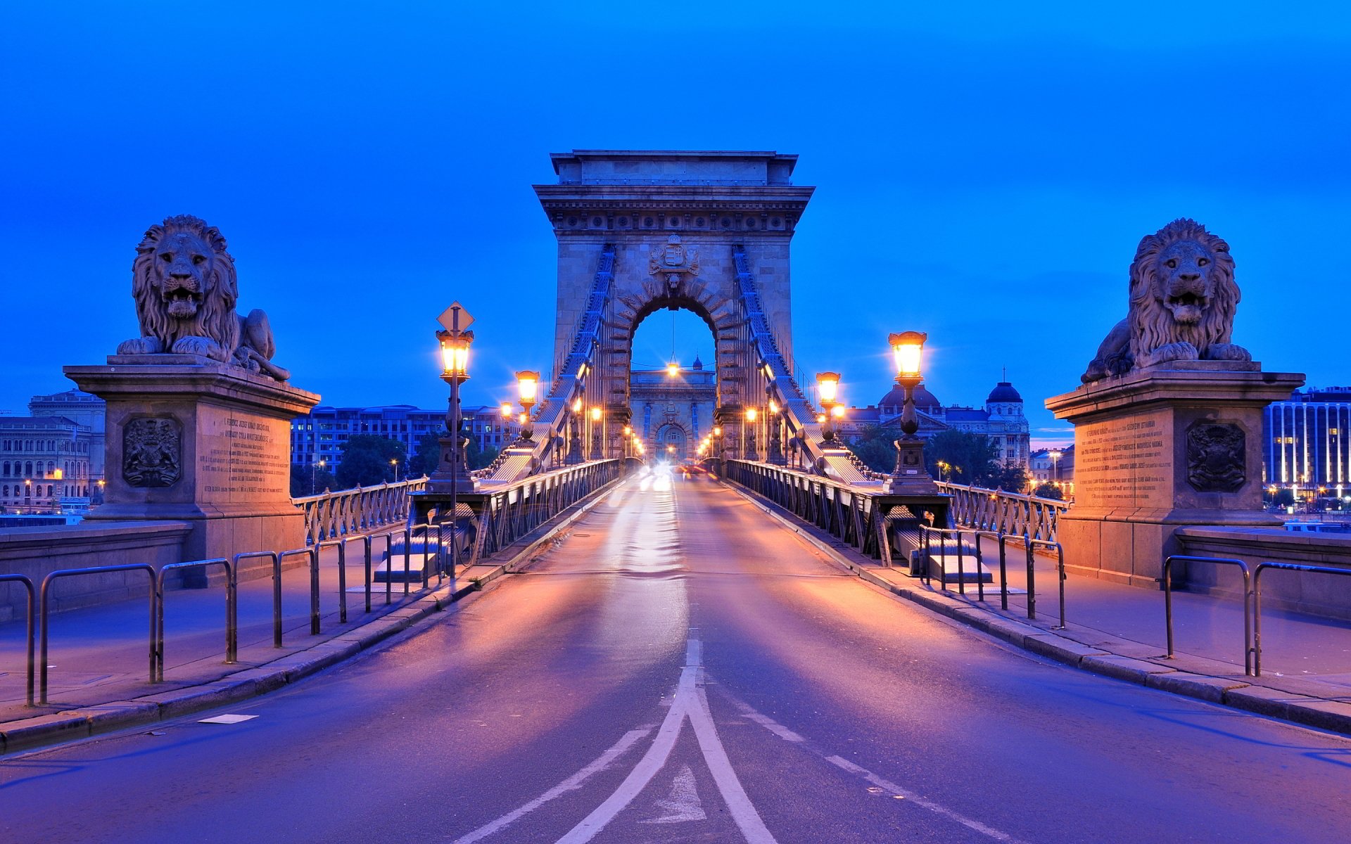 man made Chain Bridge Image