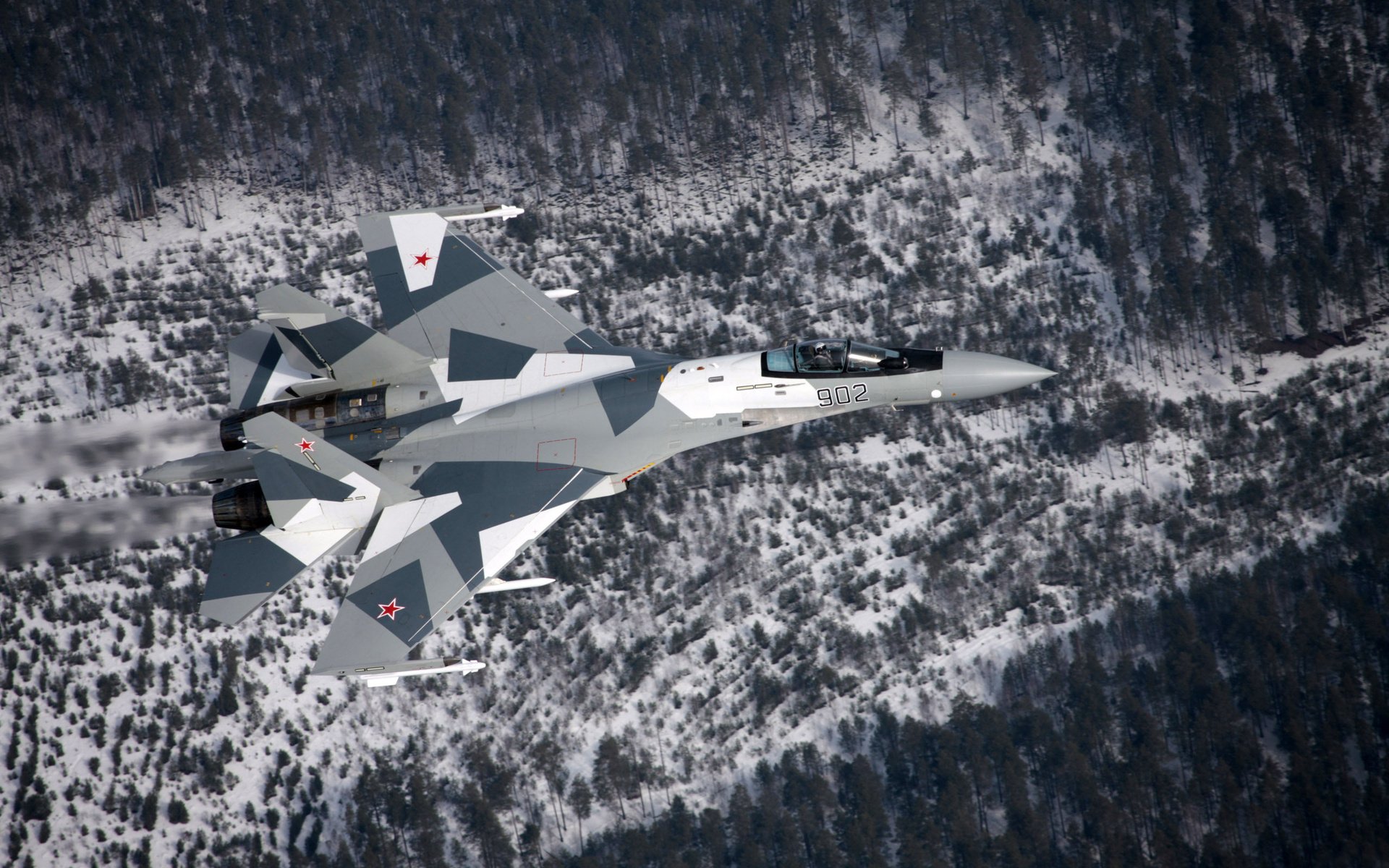 military Sukhoi Su-35 Image