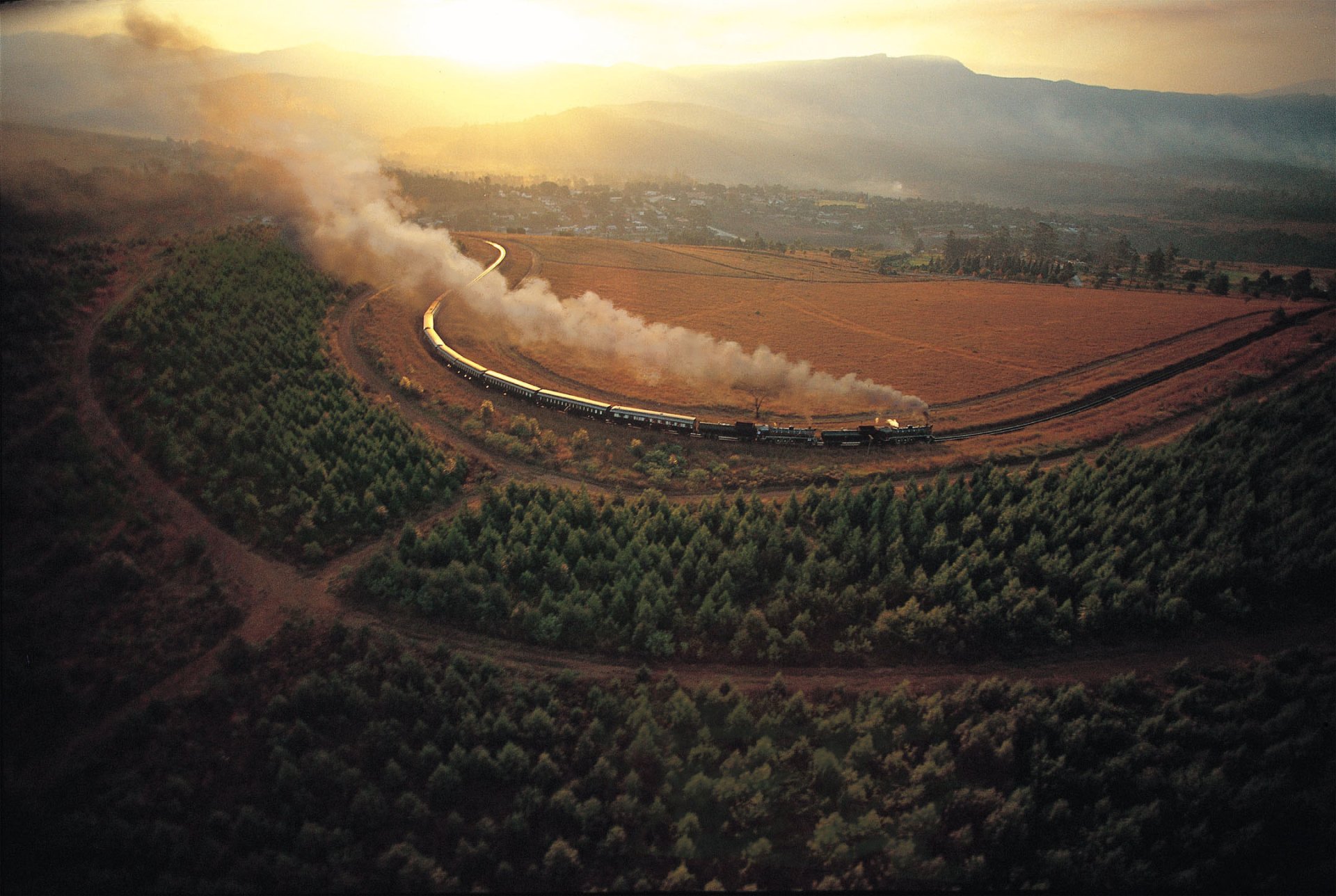 Download Vehicle Train Image