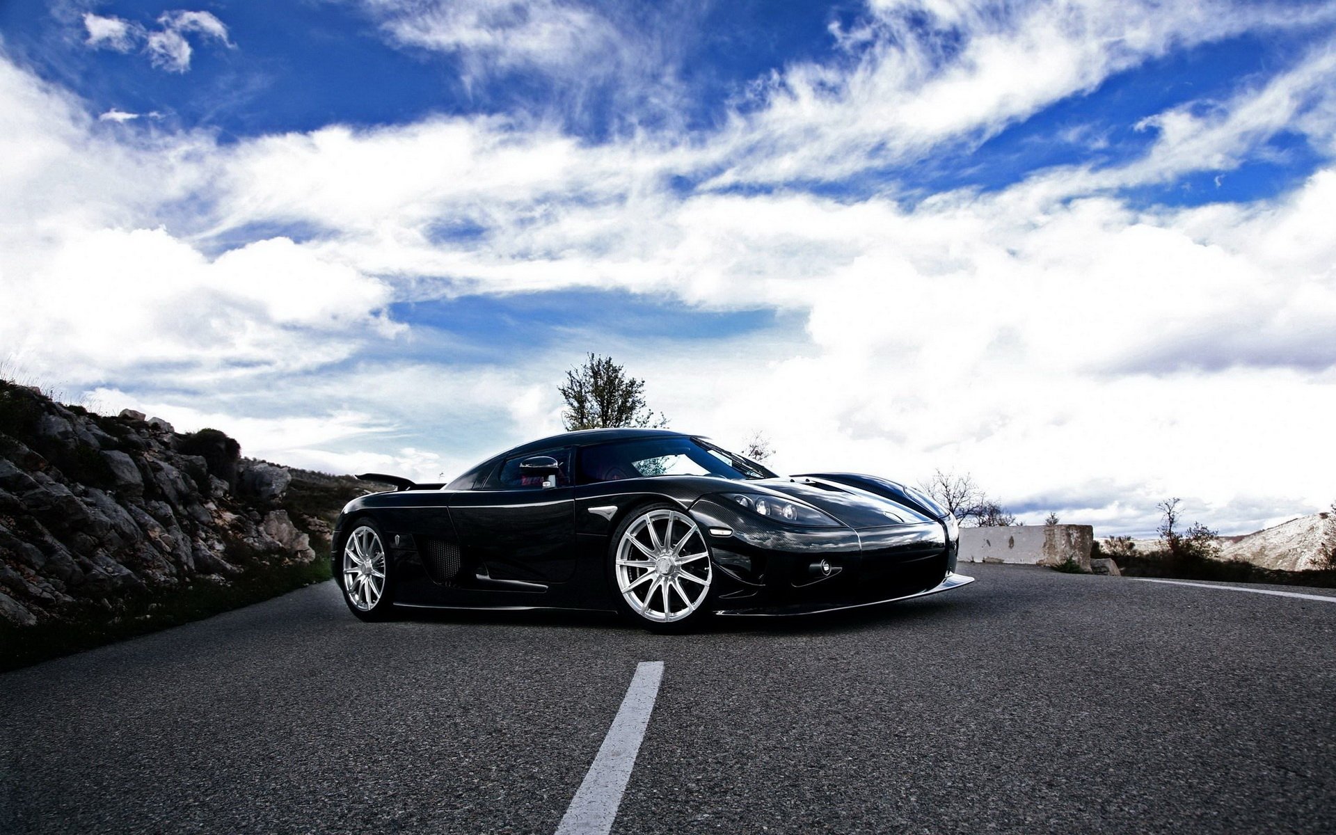vehicle Koenigsegg CCXR Image