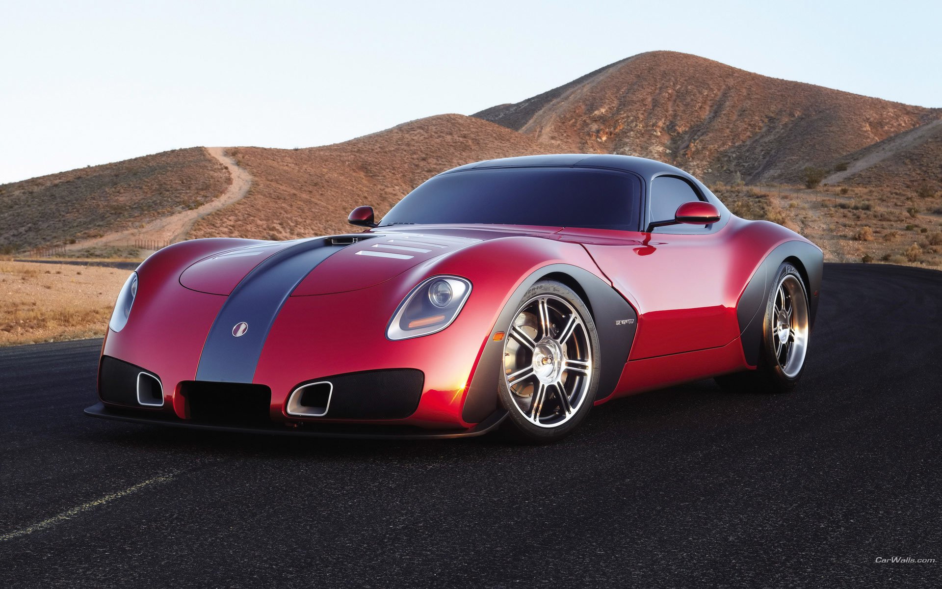 vehicle Devon GTX Image