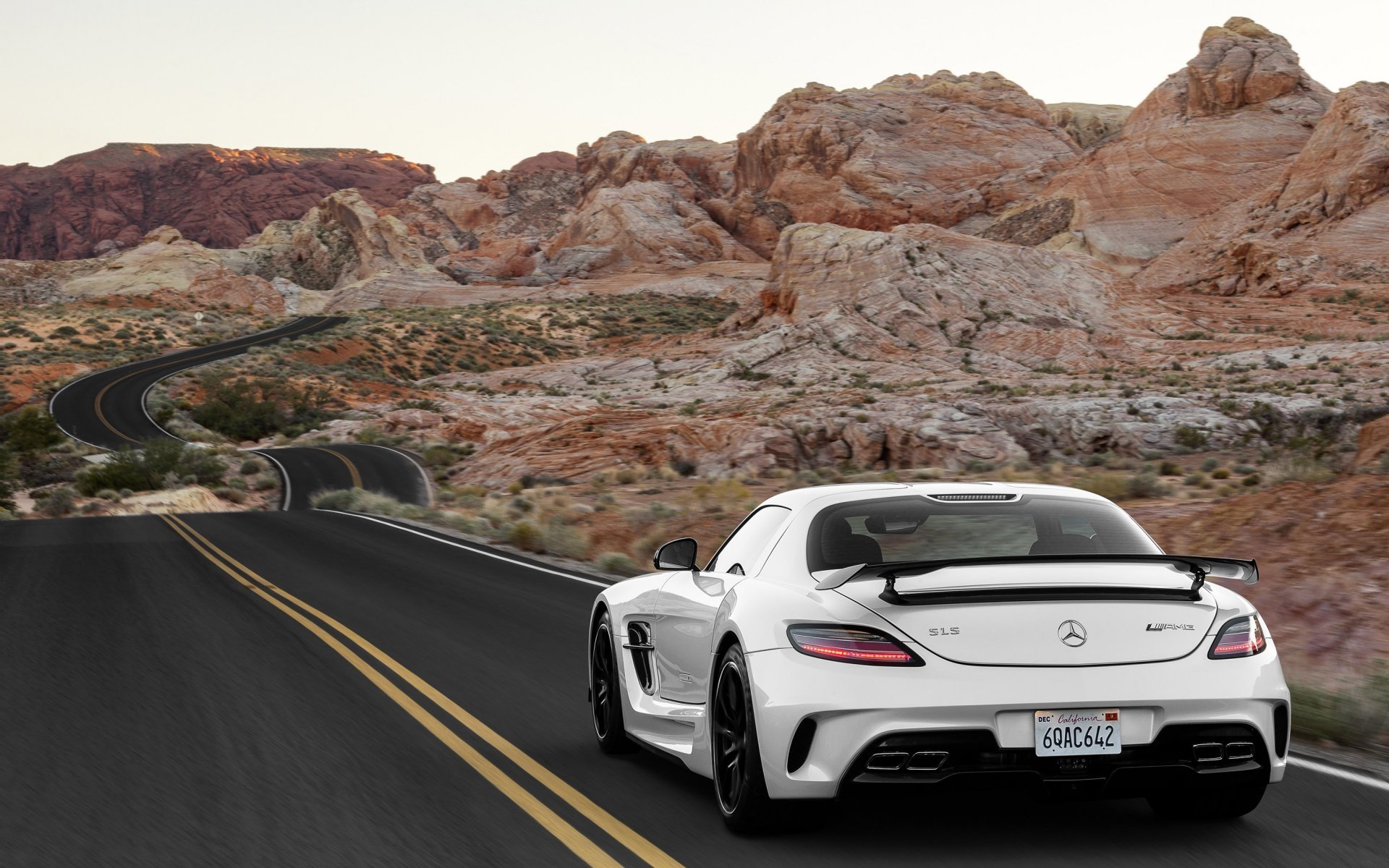 vehicle Mercedes-Benz SLS AMG Image