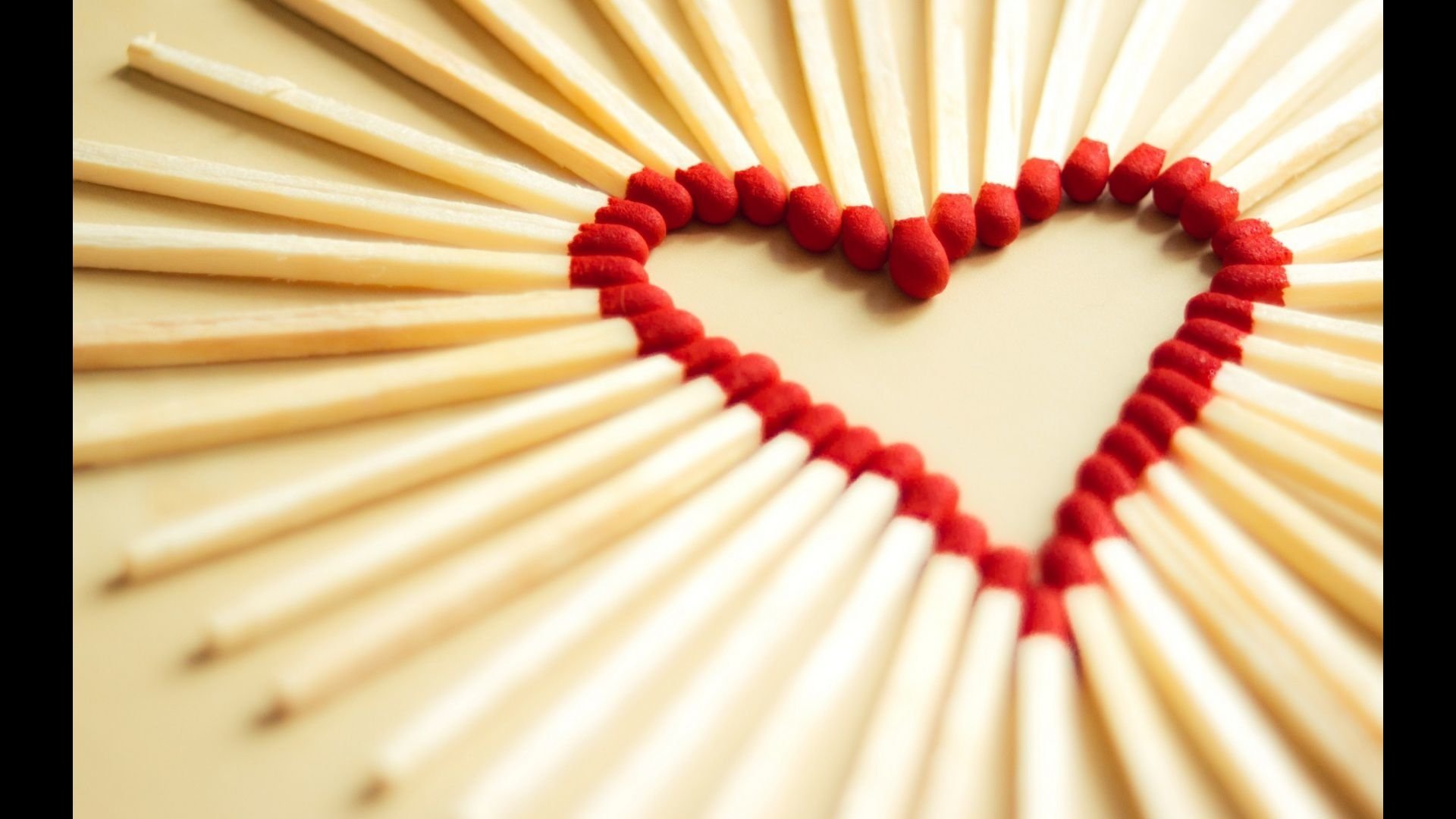  Matches in shape of an heart