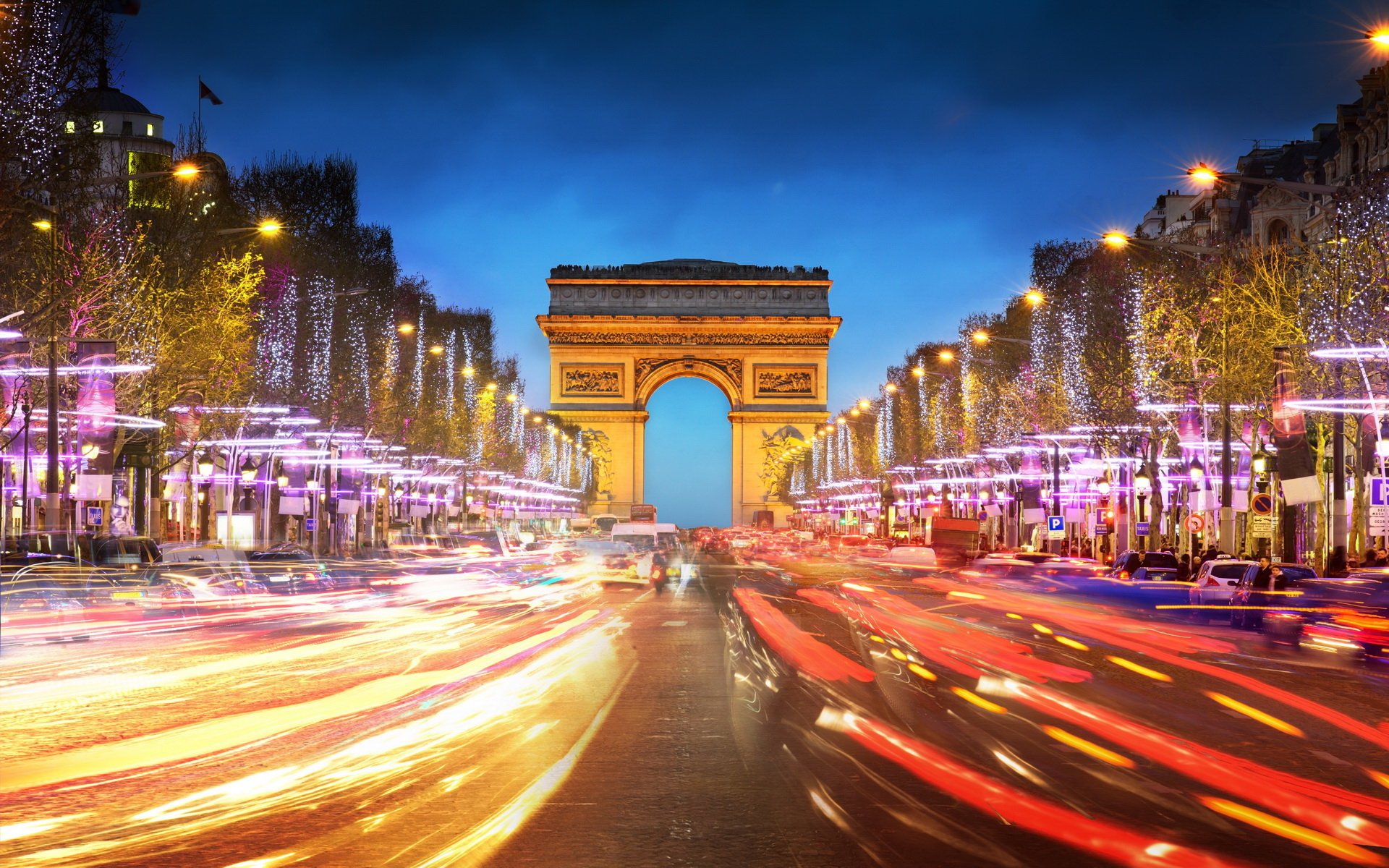 man made Arc de Triomphe Image