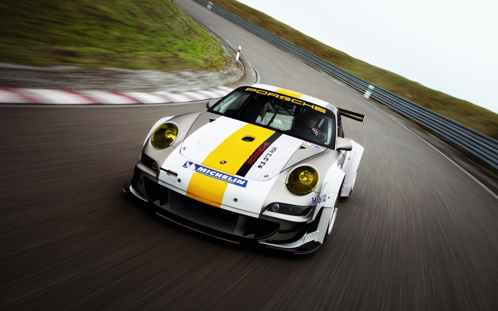 vehicle Porsche 911 GT3 Image