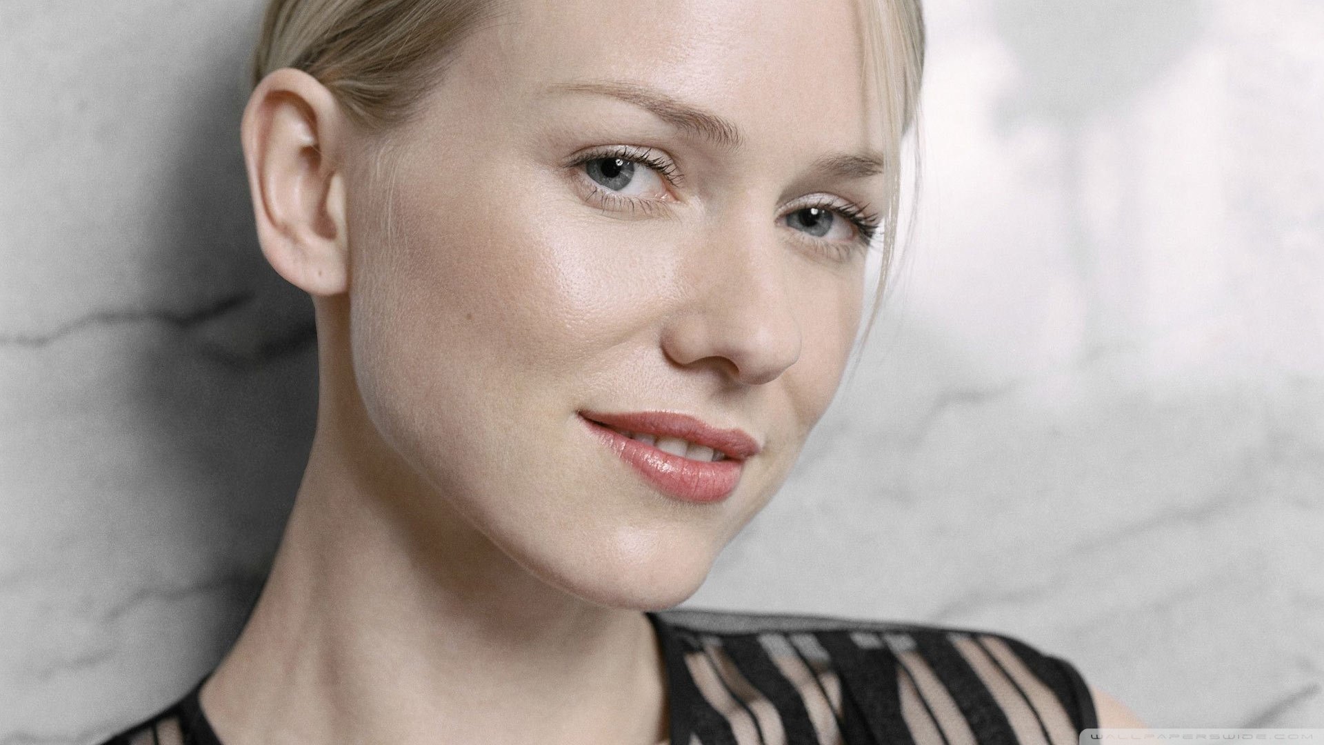 Celebrity Naomi Watts Image