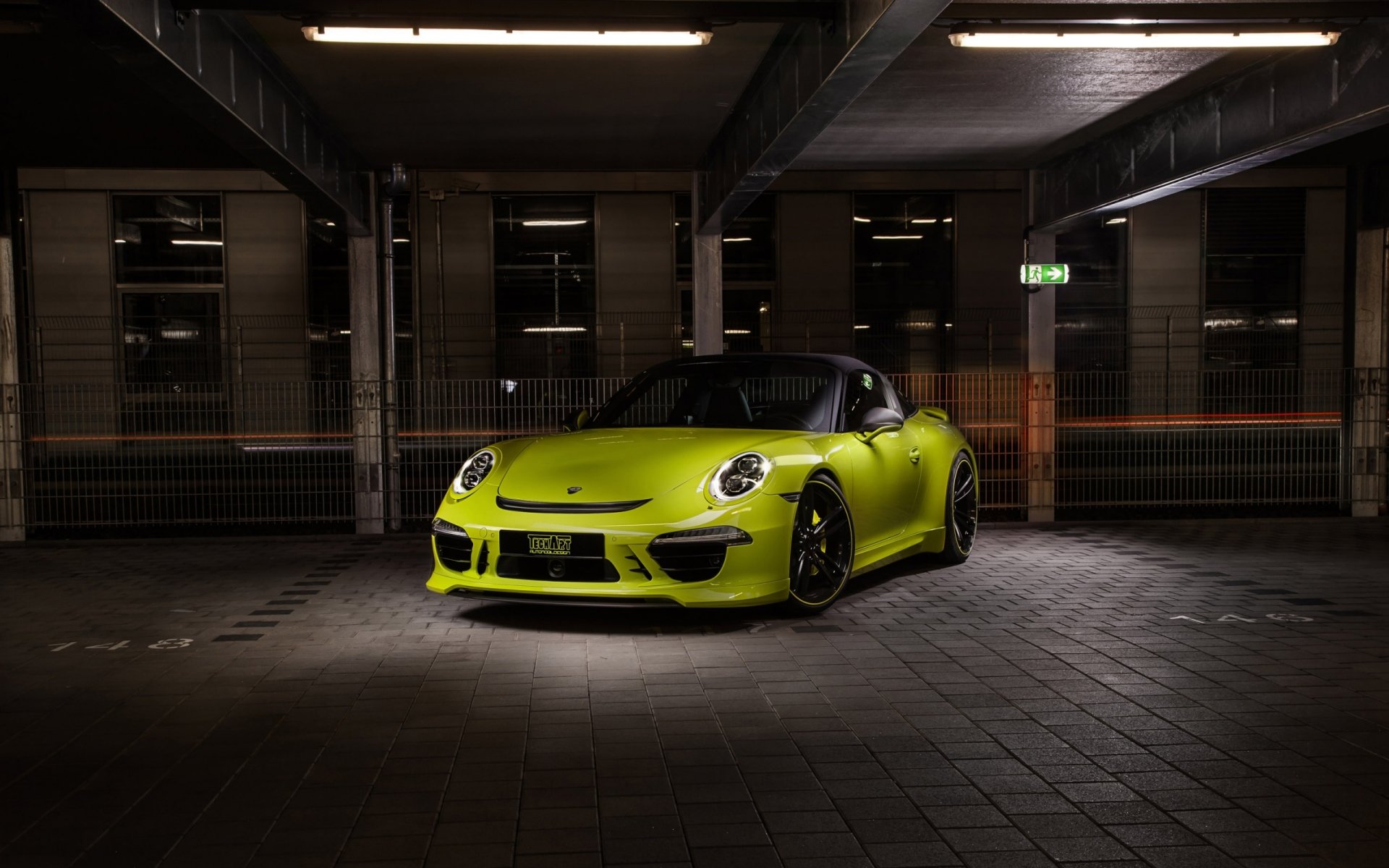 vehicle Porsche 911 Targa Image