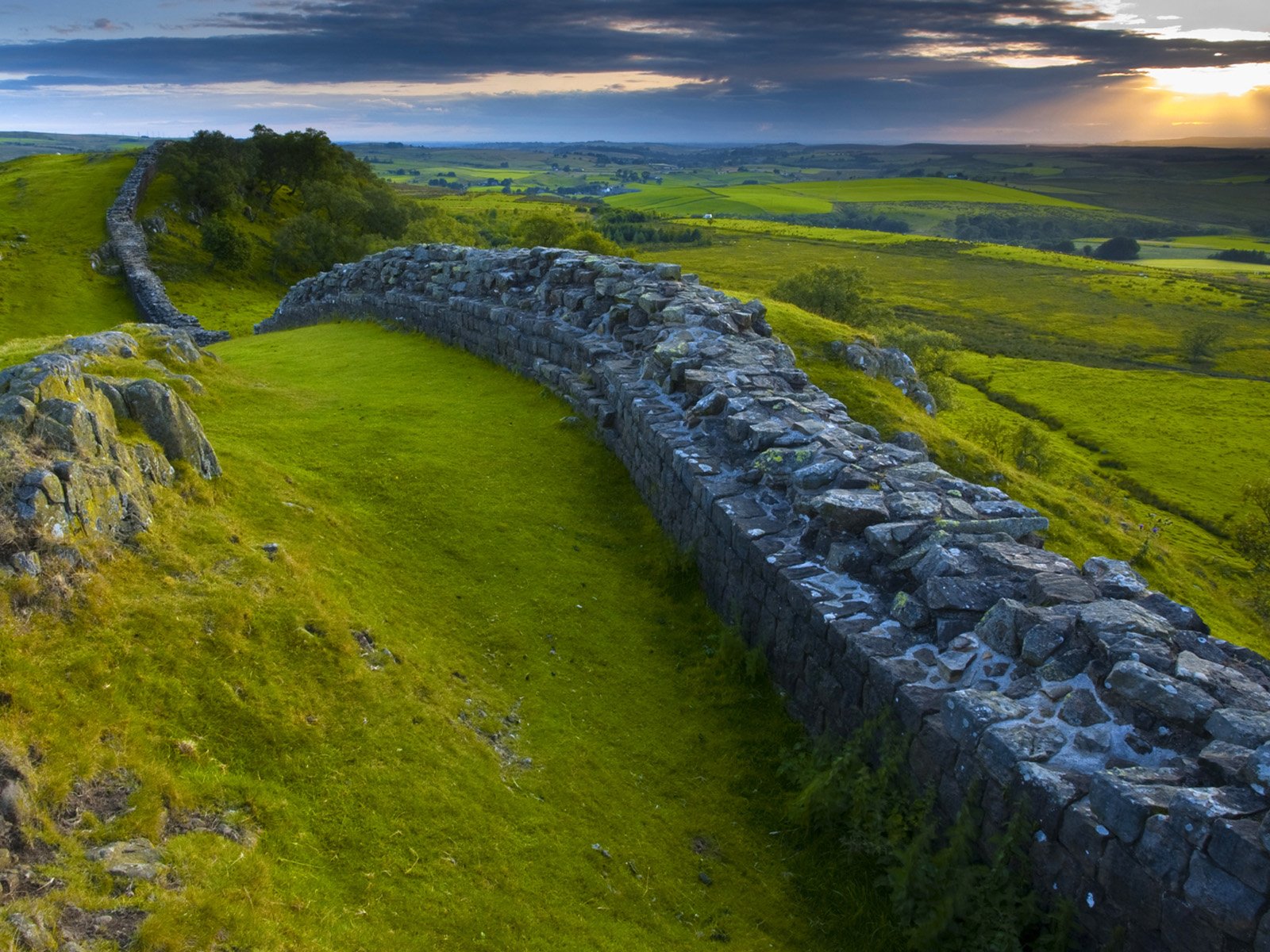 man made wall Image