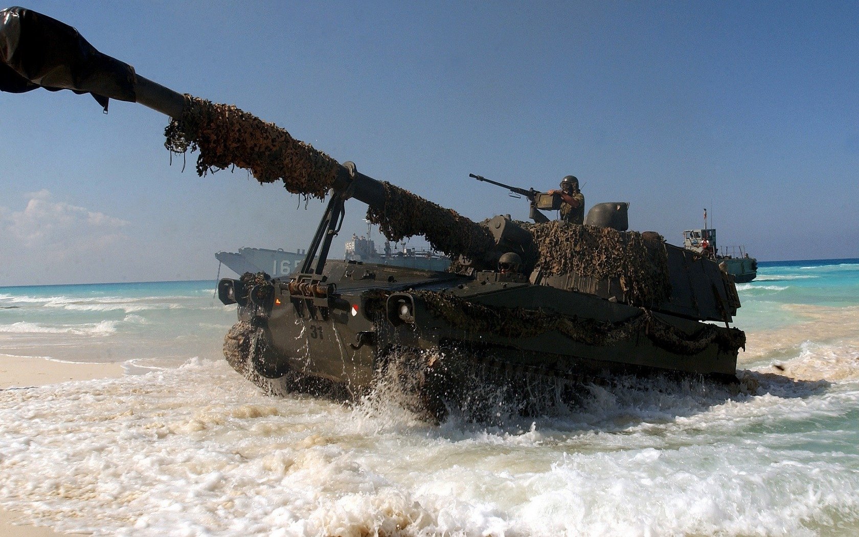 M109 Howitzer Vs Tank at Kurt Spurr blog