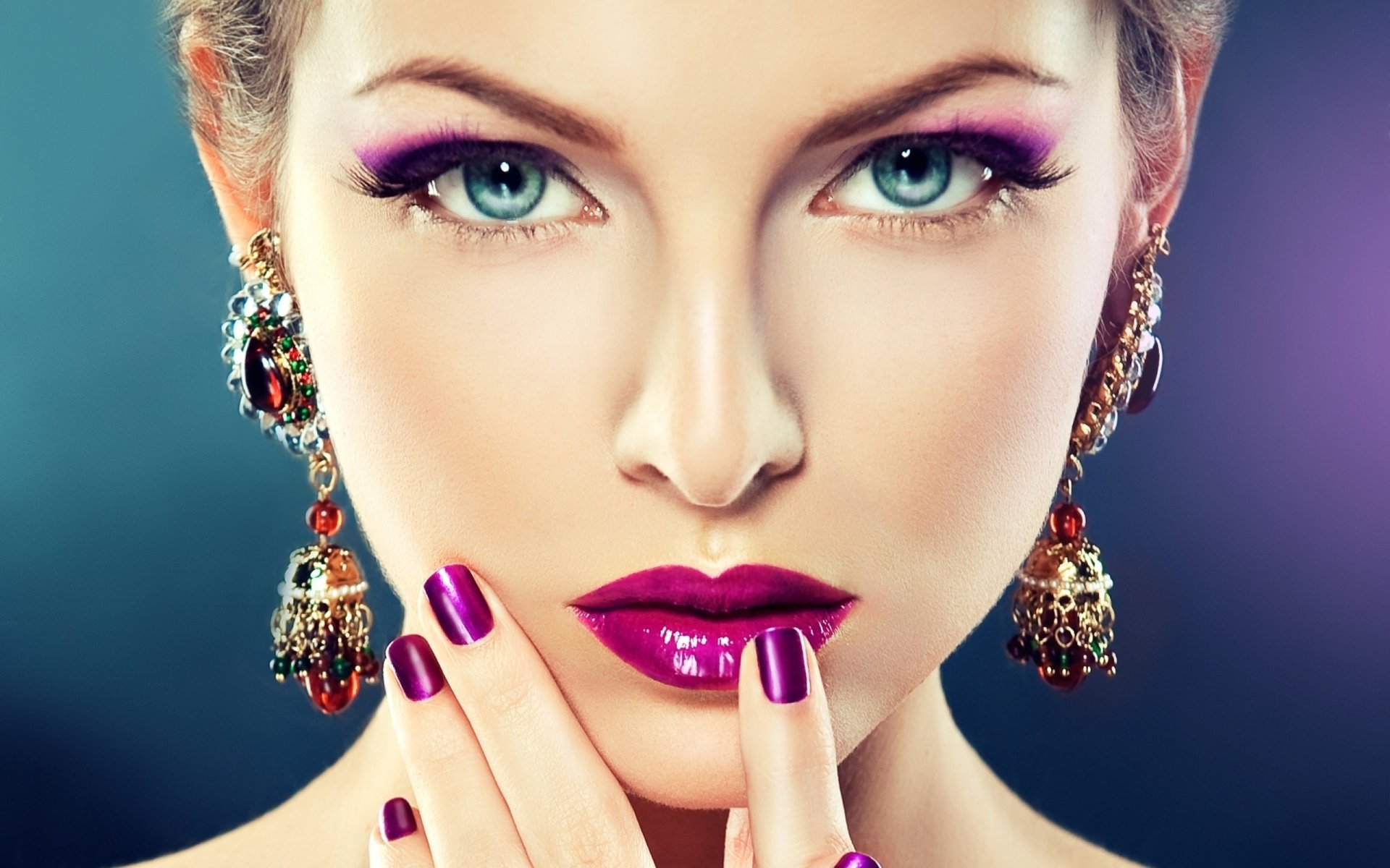 Download Makeup Lipstick Earrings Jewelry Woman Face Image