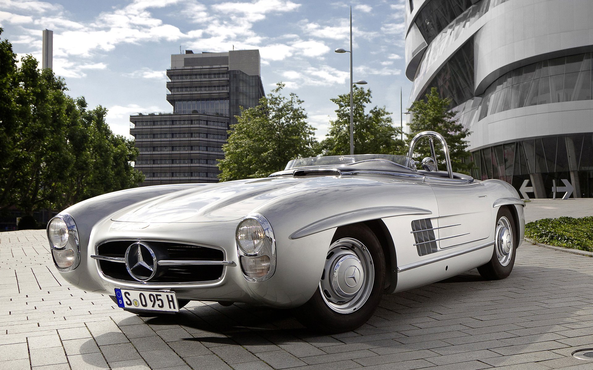 Download Vehicle Mercedes Image