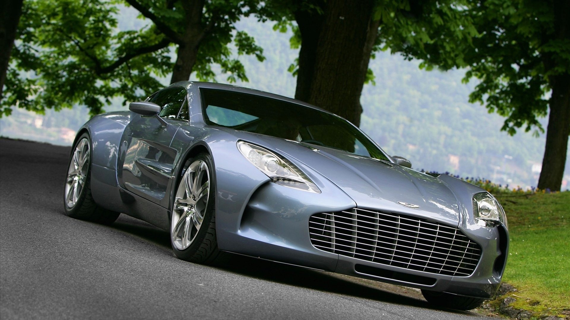 vehicle Aston Martin One-77 Image