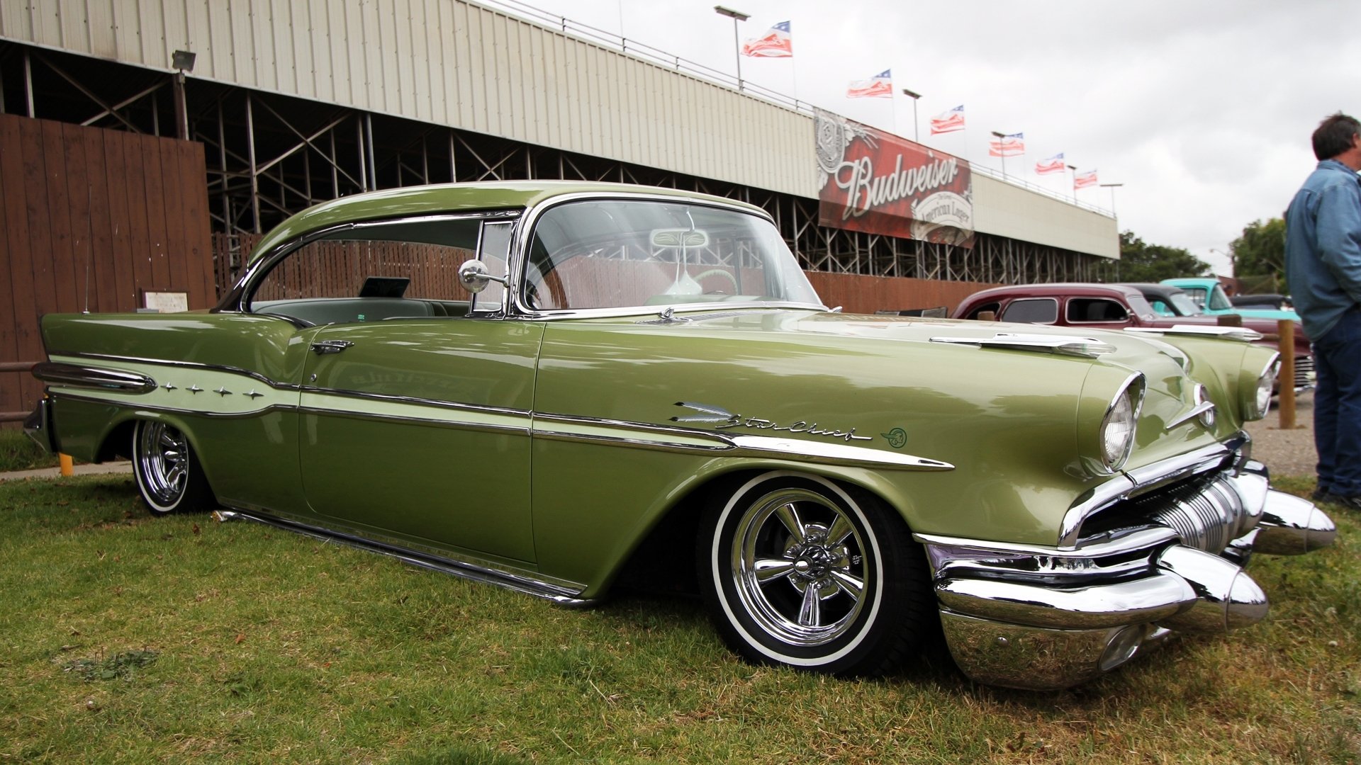 vehicle Pontiac Star Chief Image