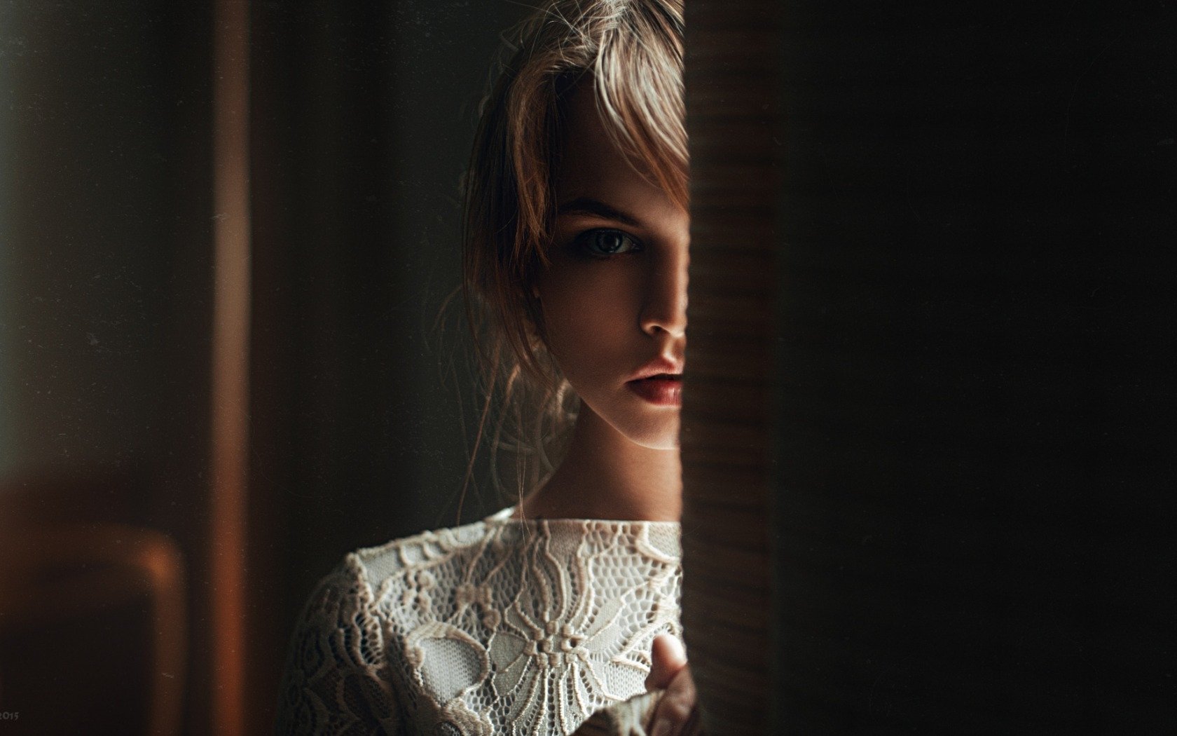  Shy