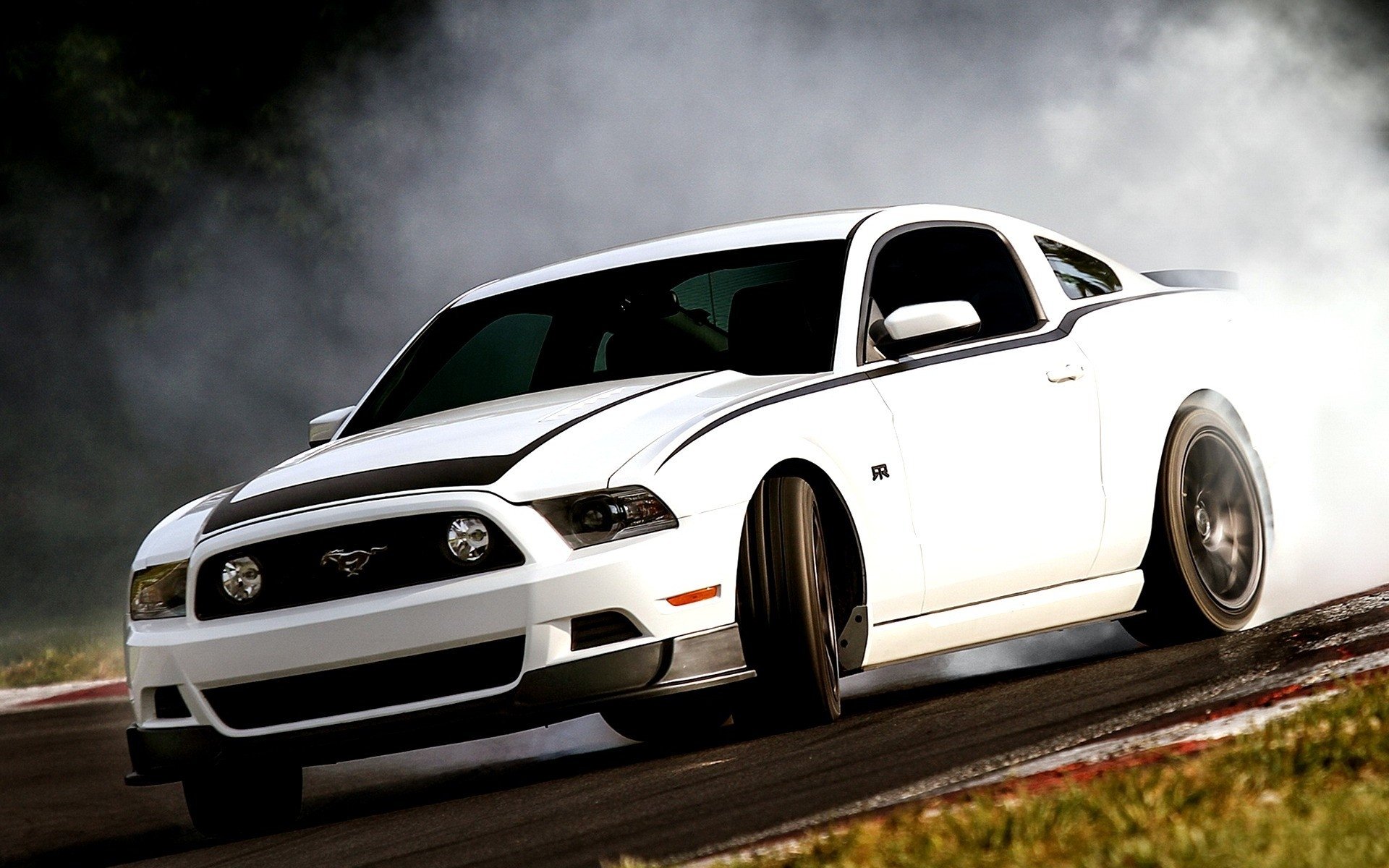 Download Vehicle Ford Mustang Image