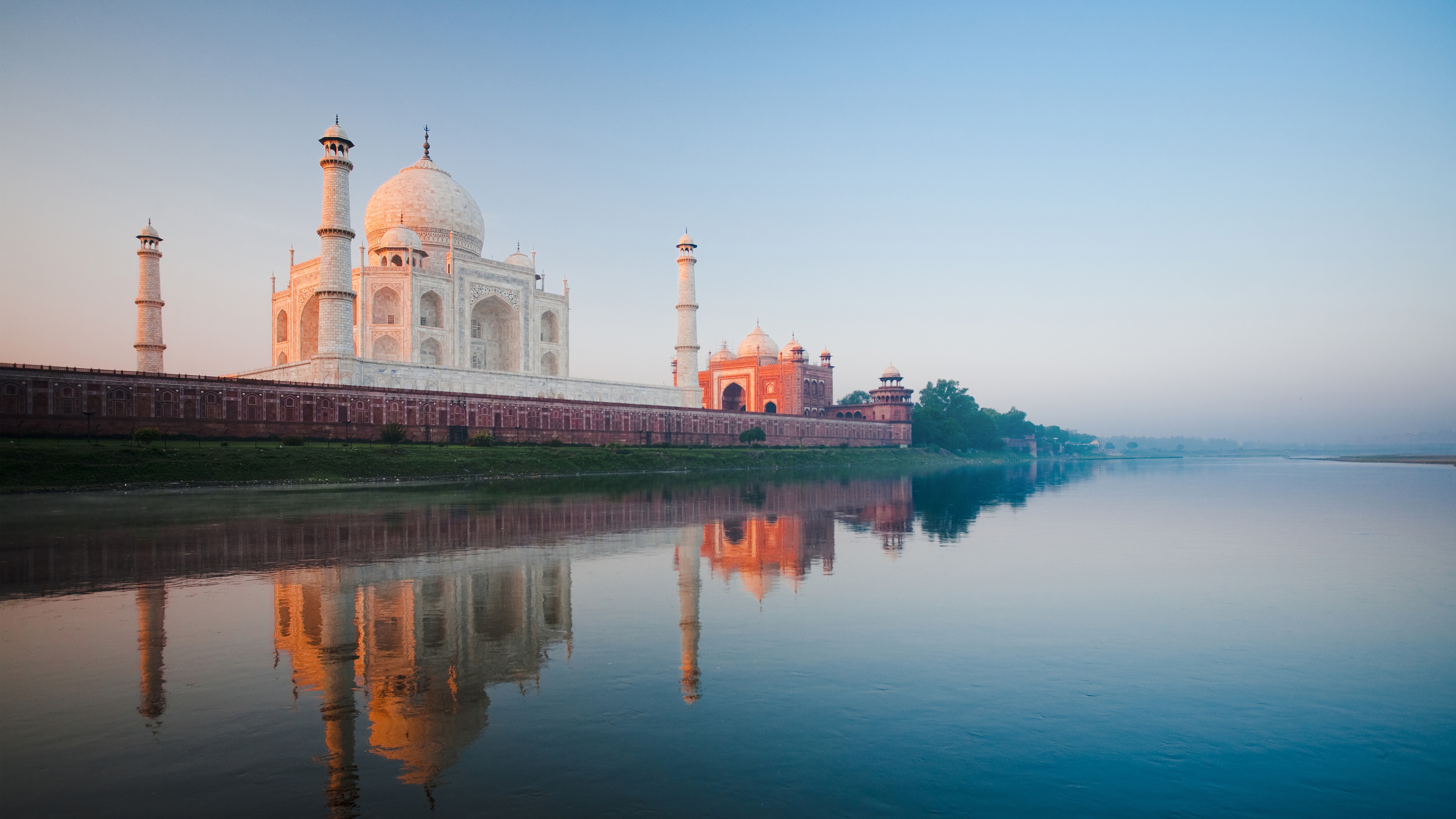 Taj Mahal Picture