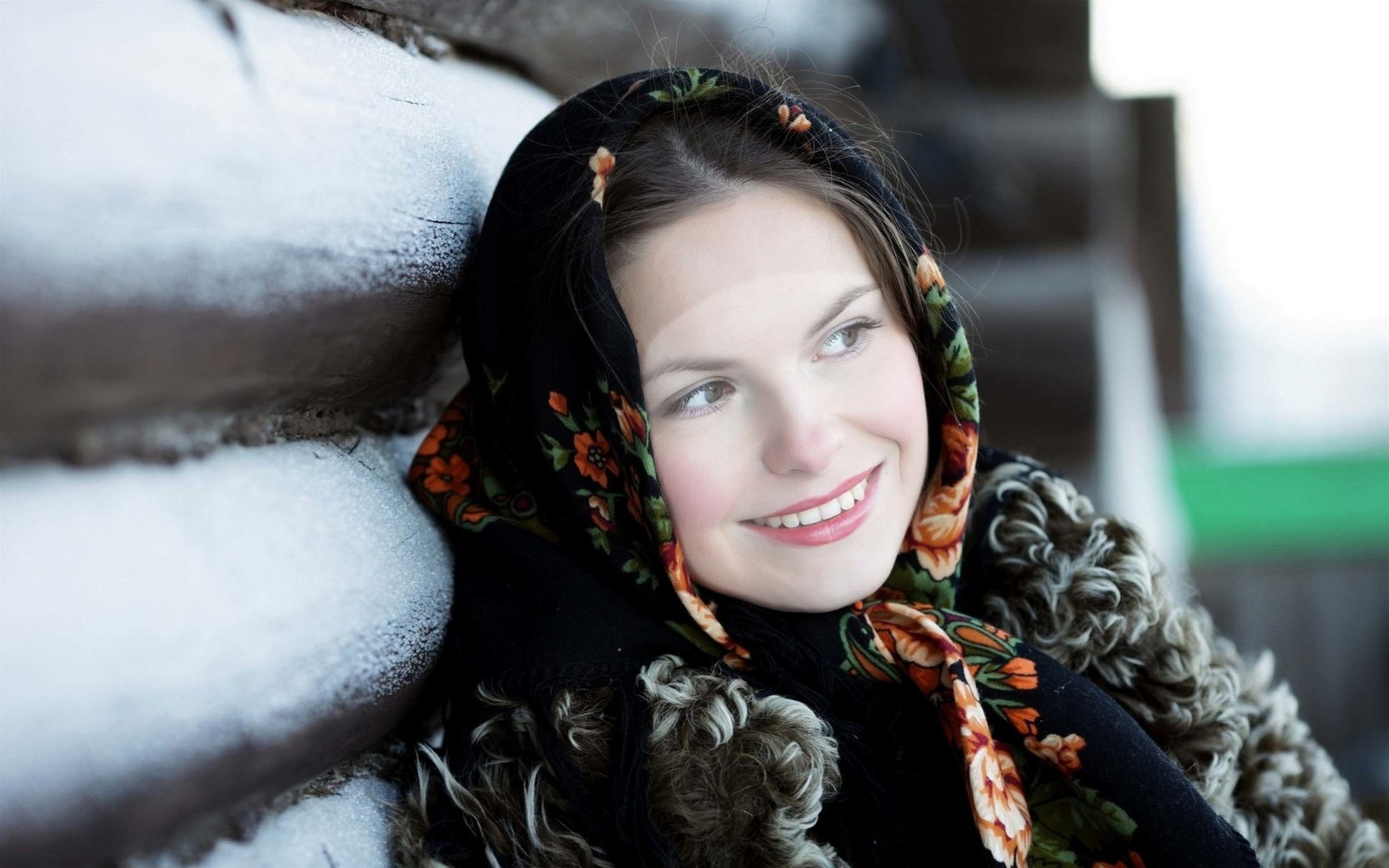 Download Woman Face Image