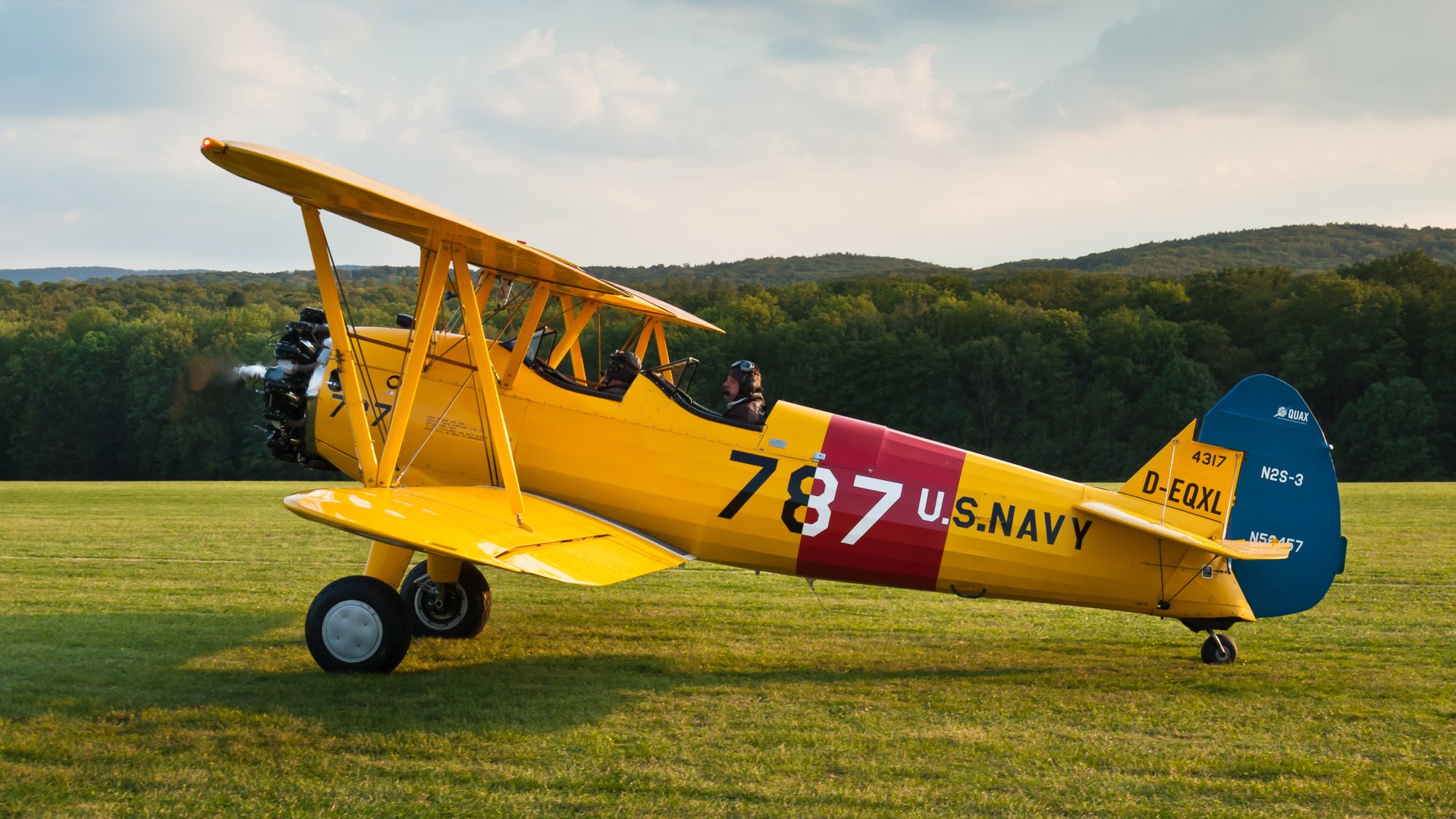airplane biplane vehicle Boeing-Stearman Model 75 Image