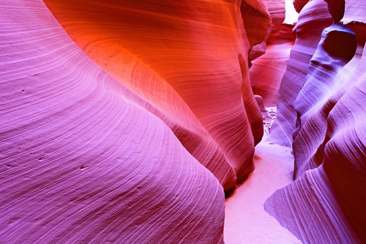  Antelope Canyon is a slot canyon in the American Southwest. It is located on Nav