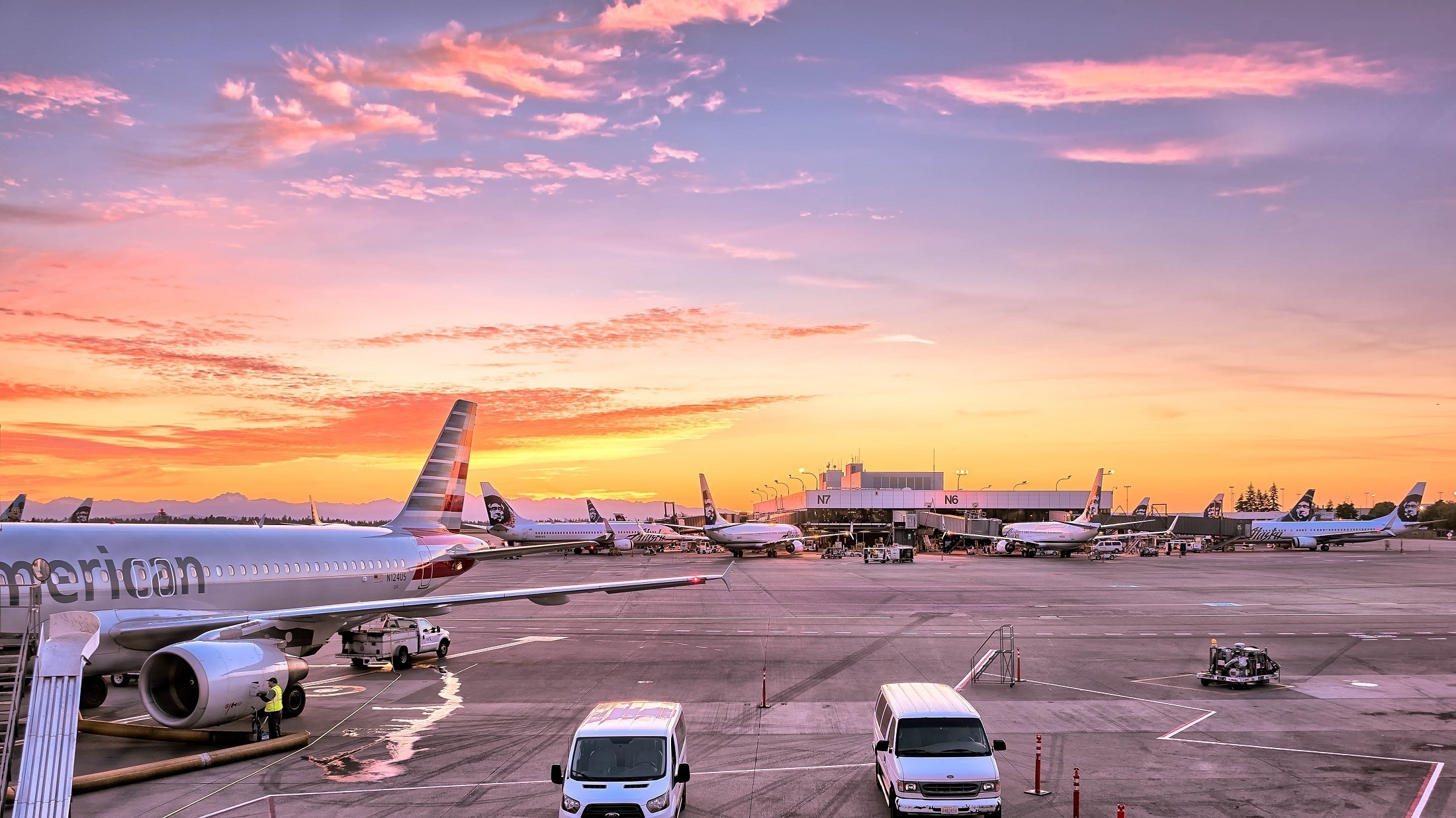 Beautiful airport sunset by skeeze