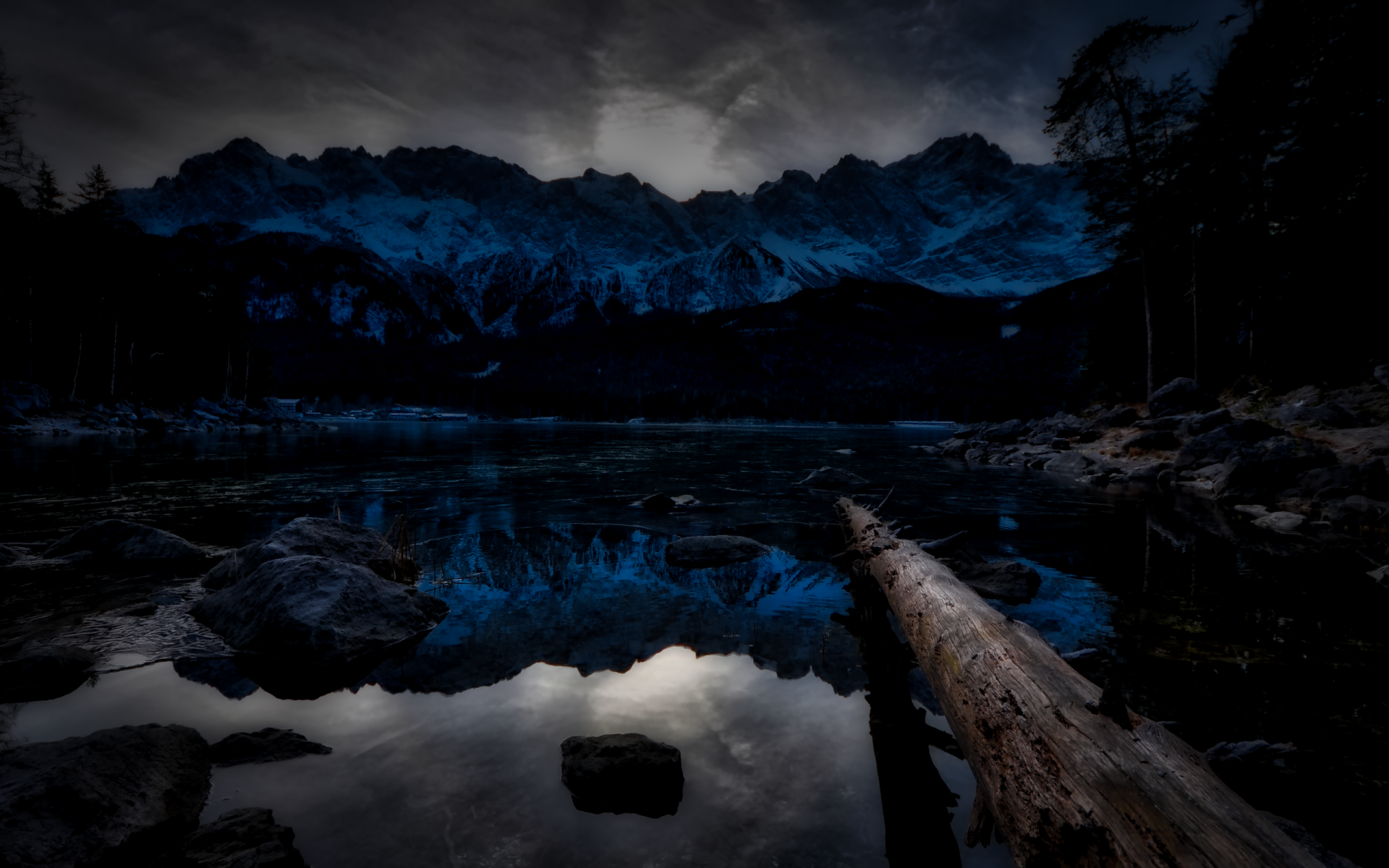  Beyond The Past HDR Wallpaper