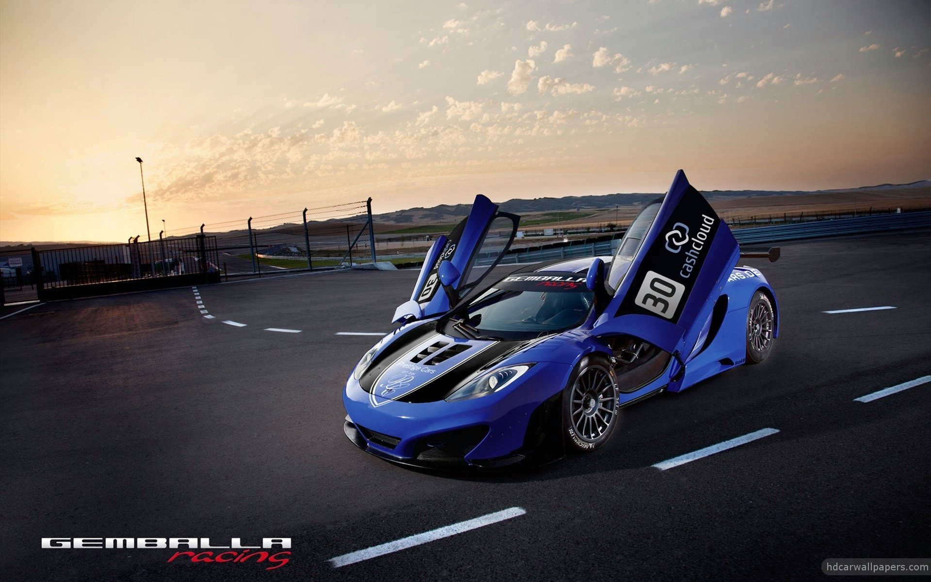 vehicle McLaren MP4-12C GT3 Image