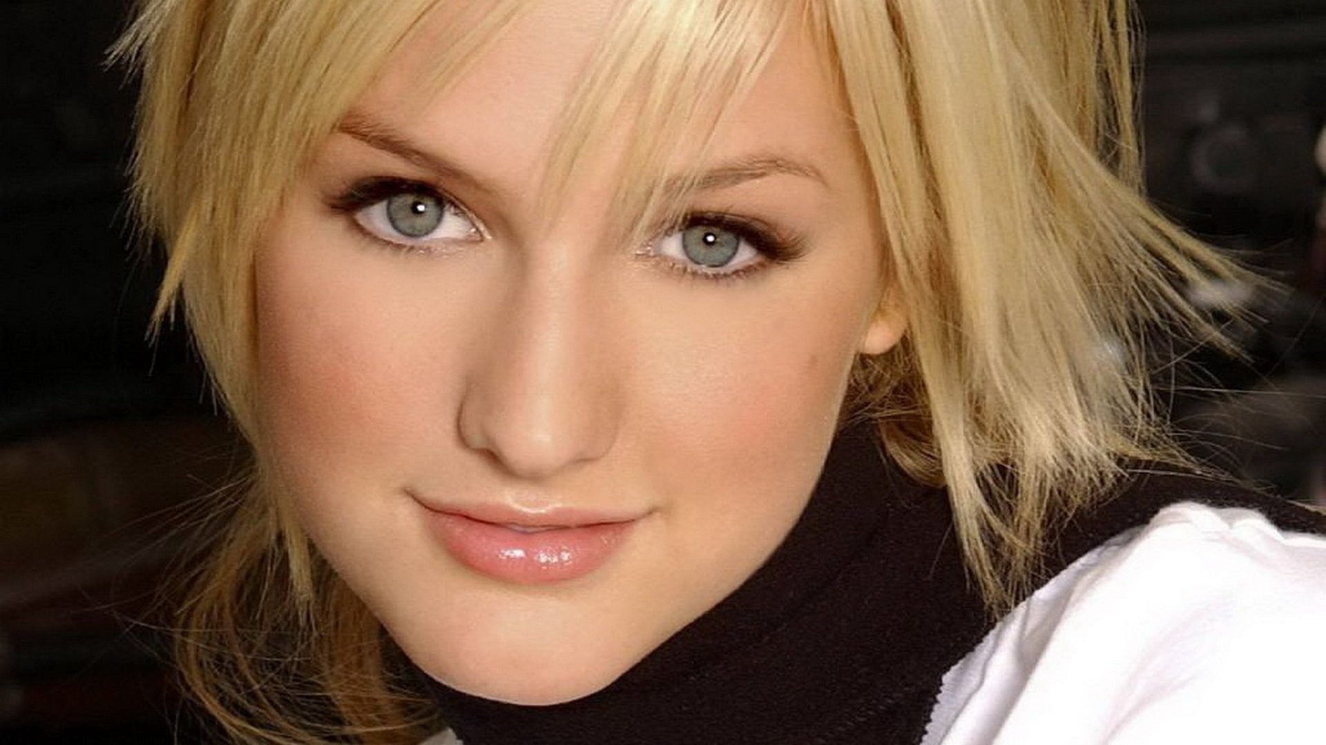 music Ashlee Simpson Image