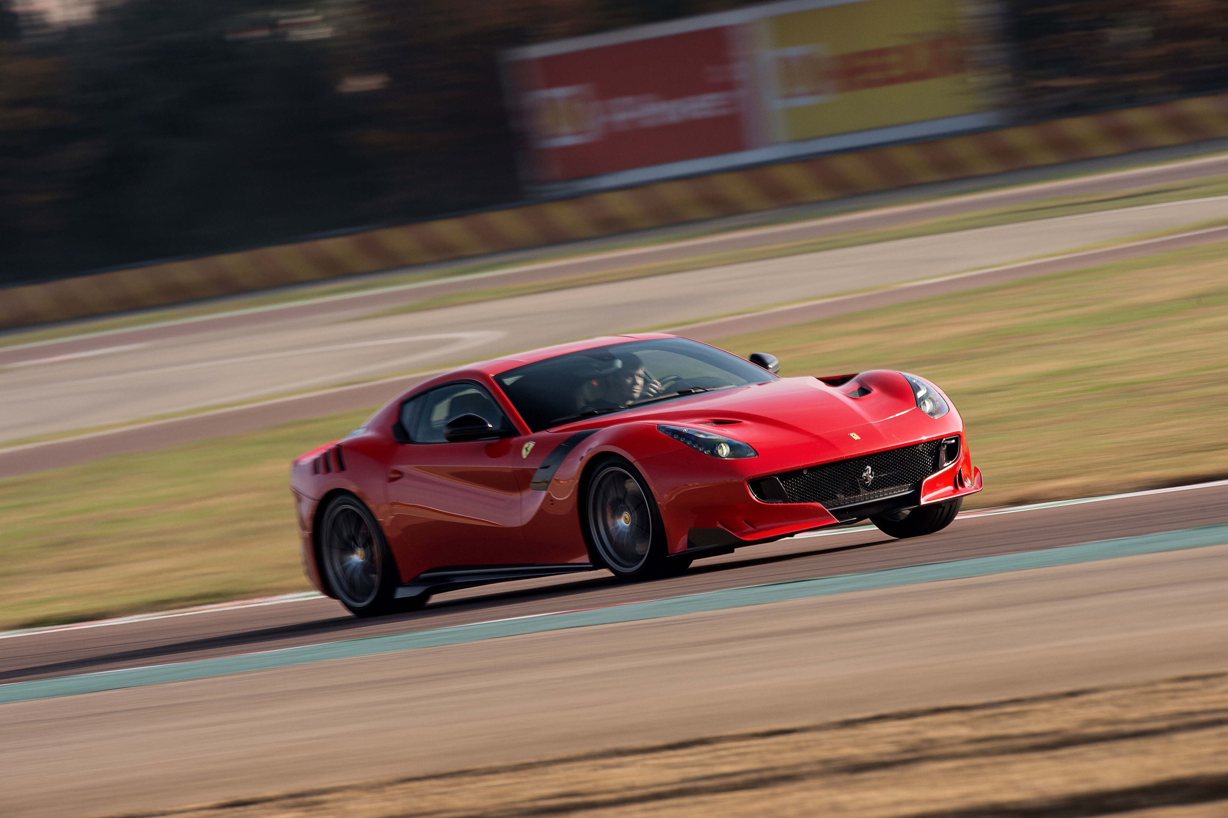 2015 Ferrari f12tdf