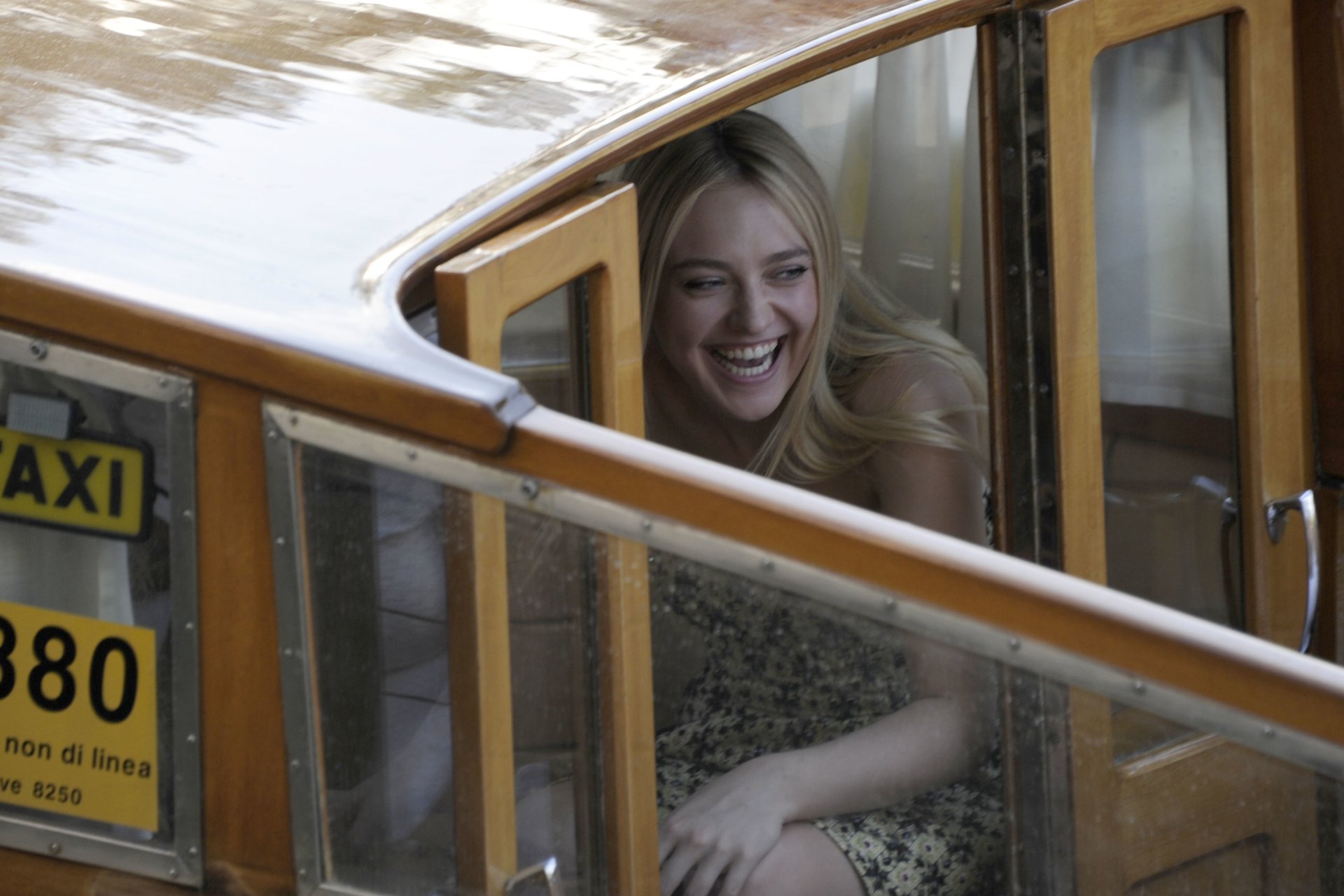 Celebrity Dakota Fanning Image
