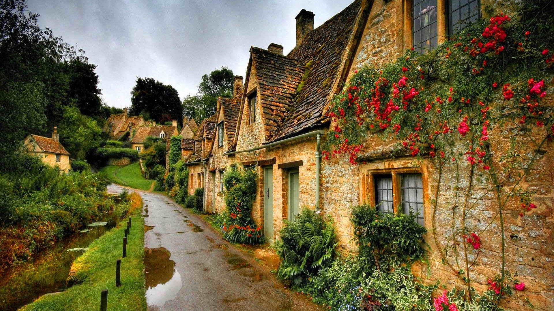 street-in-english-village-image-id-294125-image-abyss