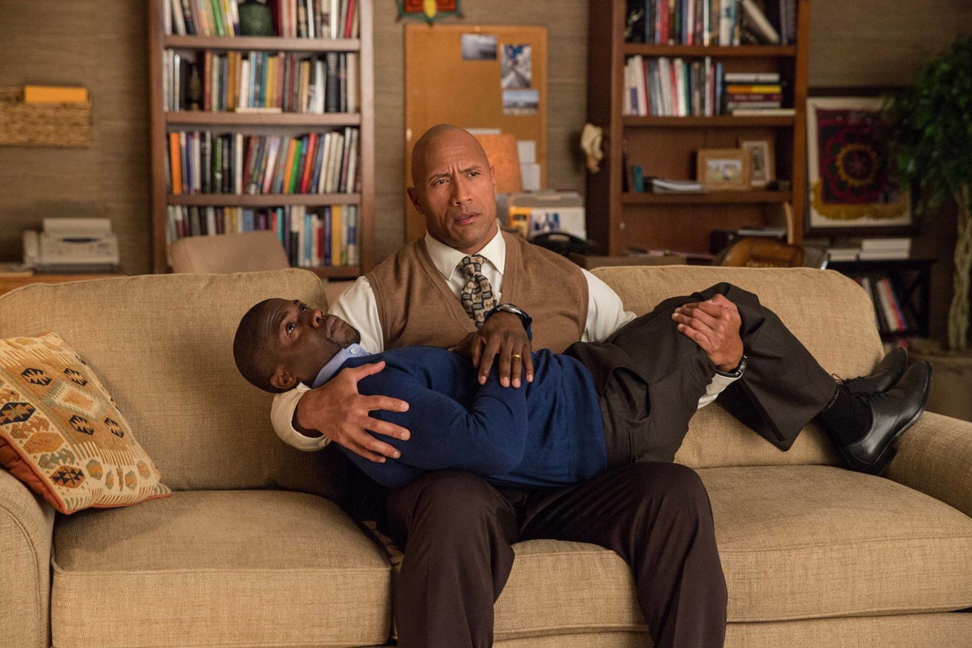 Kevin Hart Dwayne Johnson movie Central Intelligence Image