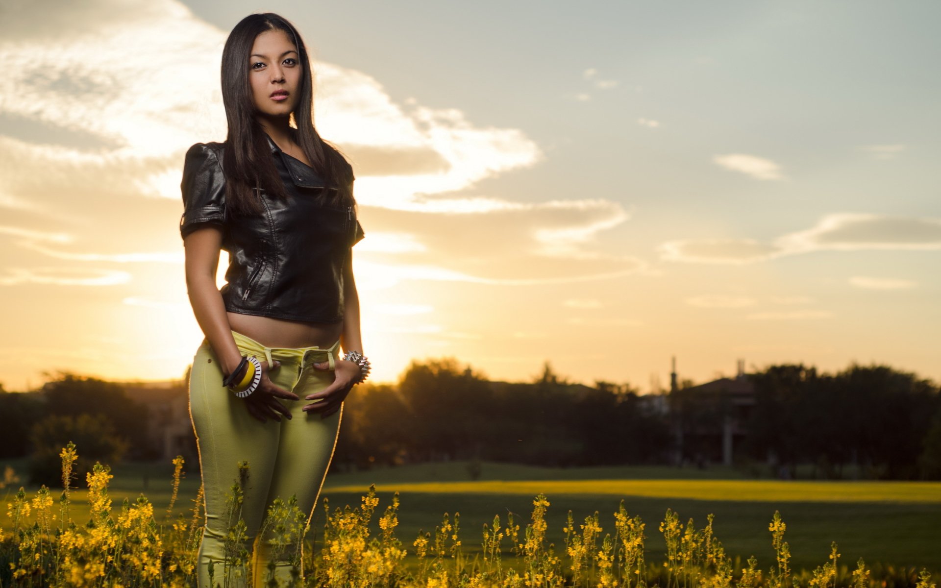 Download Woman Model Image