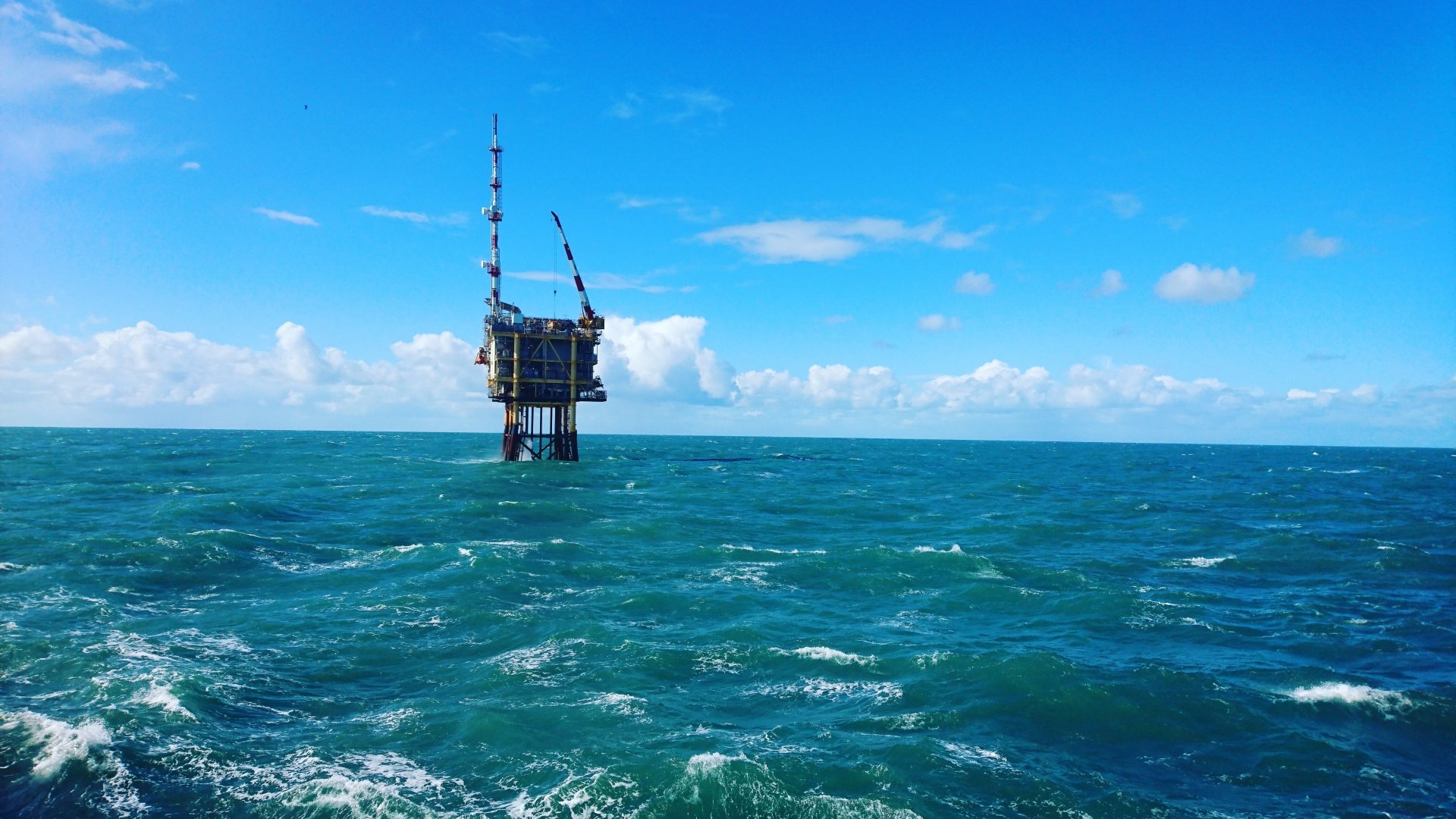 Oil Platform - Desktop Wallpapers, Phone Wallpaper, PFP, Gifs, and More!