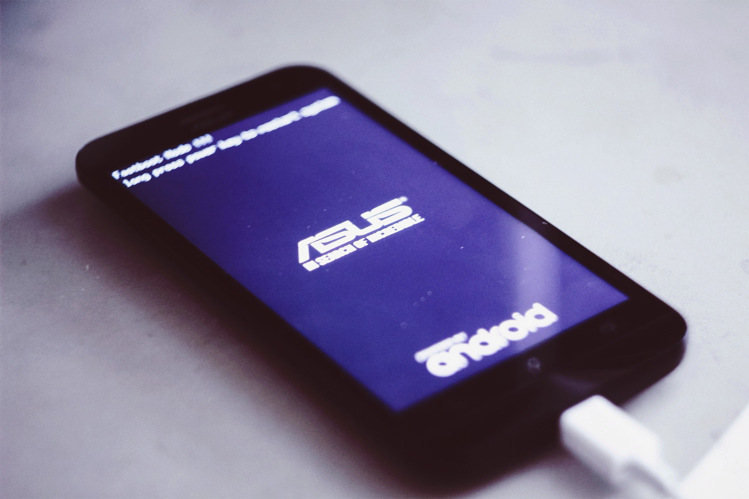 ZenPhone by Tessai