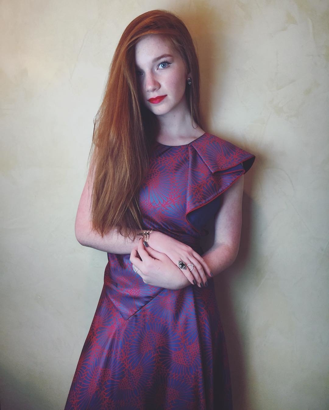 Celebrity Annalise Basso Image