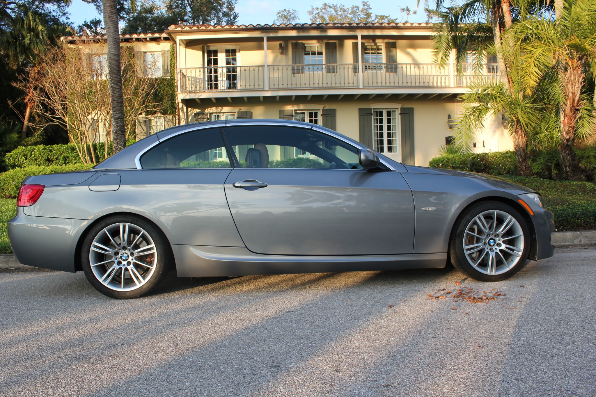 2012 BMW 335i - Image Abyss