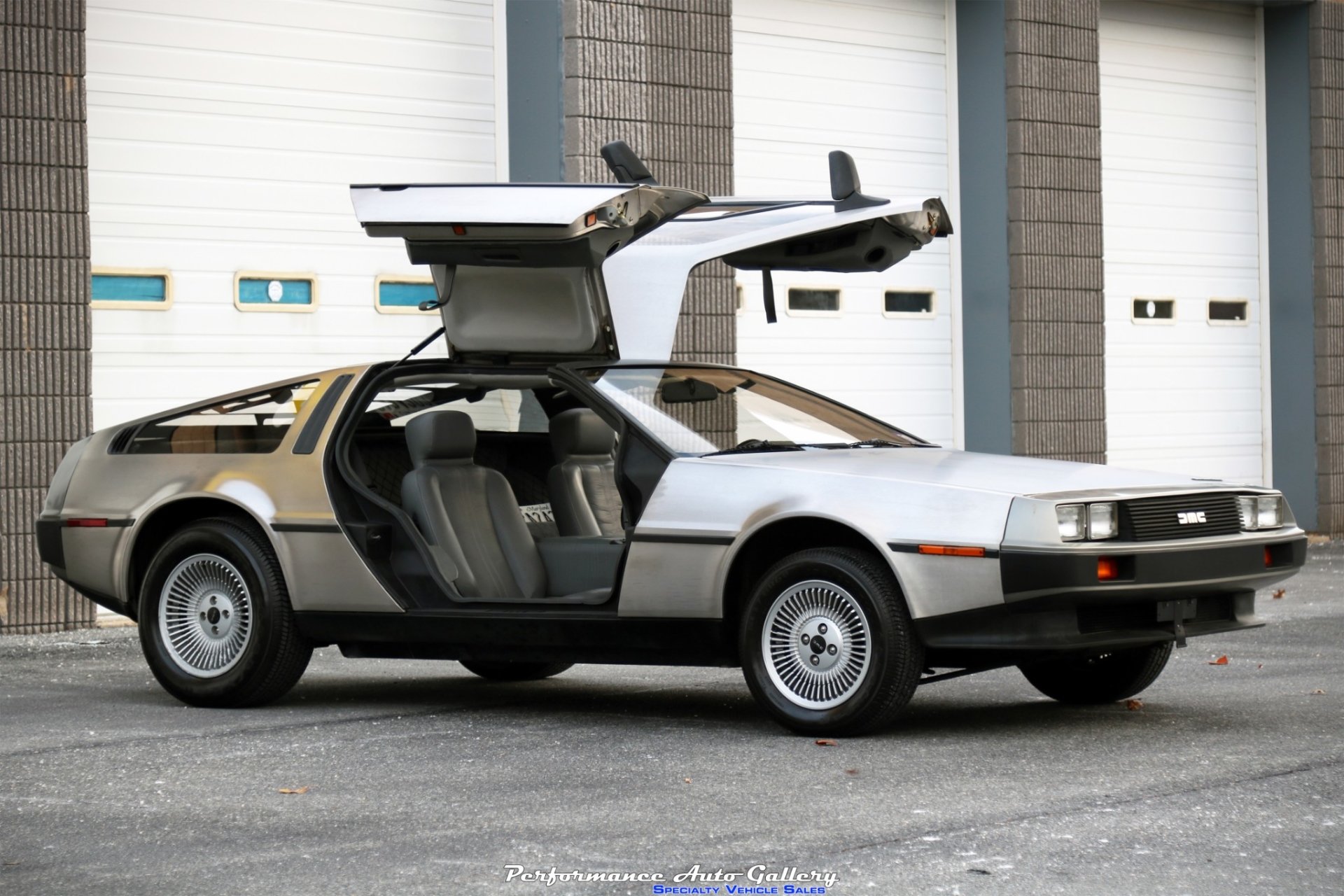 DeLorean DMC-12 - Desktop Wallpapers, Phone Wallpaper, PFP, Gifs, and More!