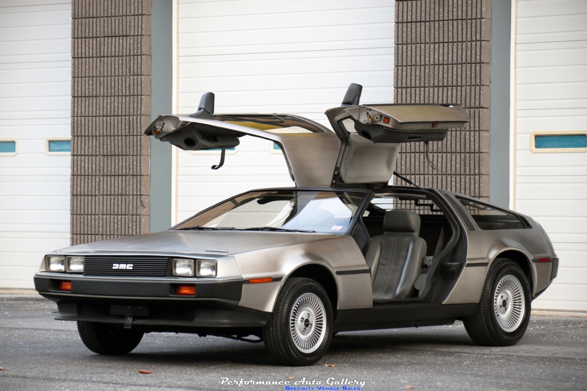 DeLorean DMC-12 - Desktop Wallpapers, Phone Wallpaper, PFP, Gifs, and More!