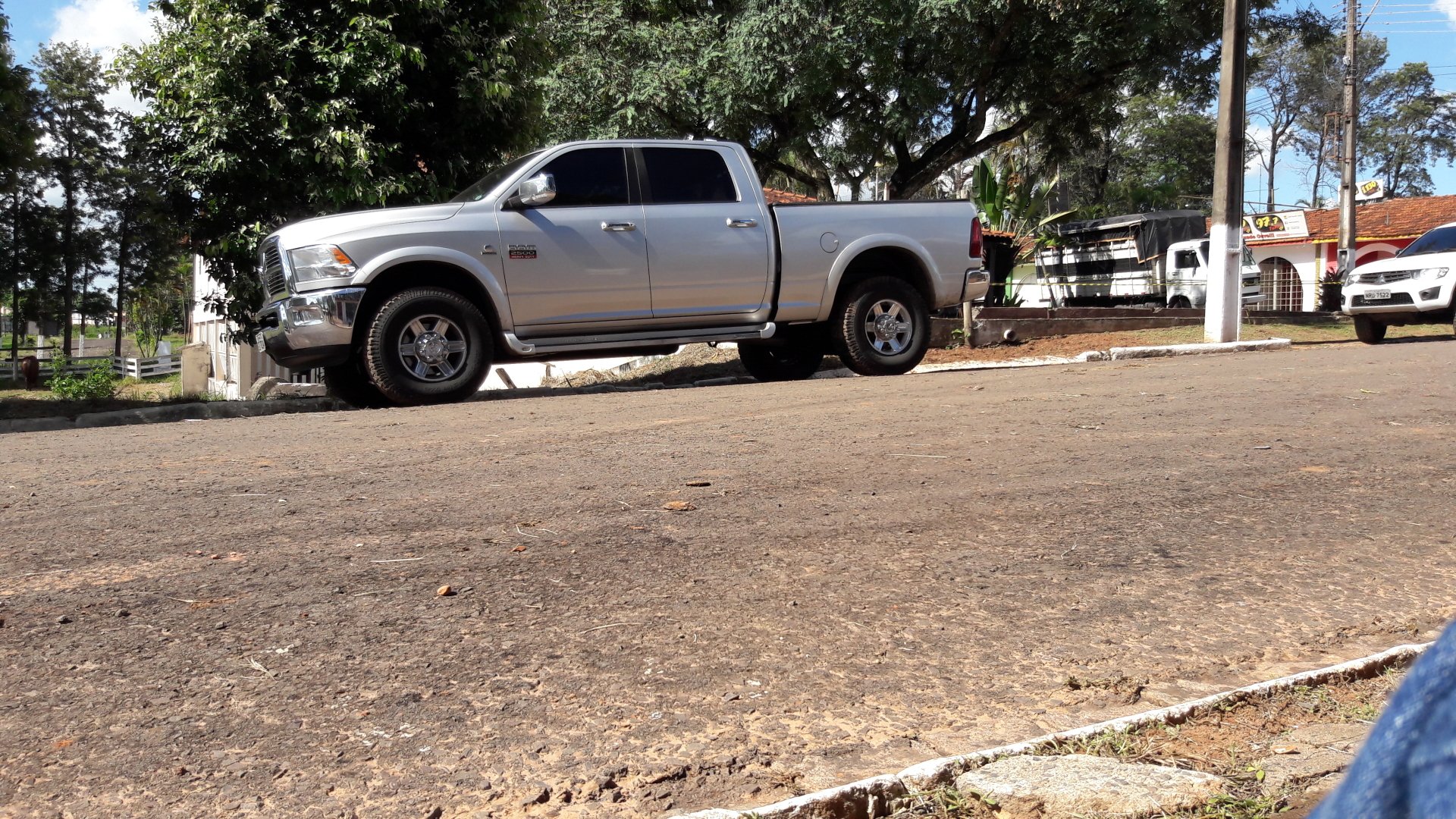 vehicle dodge ram 2500 Image