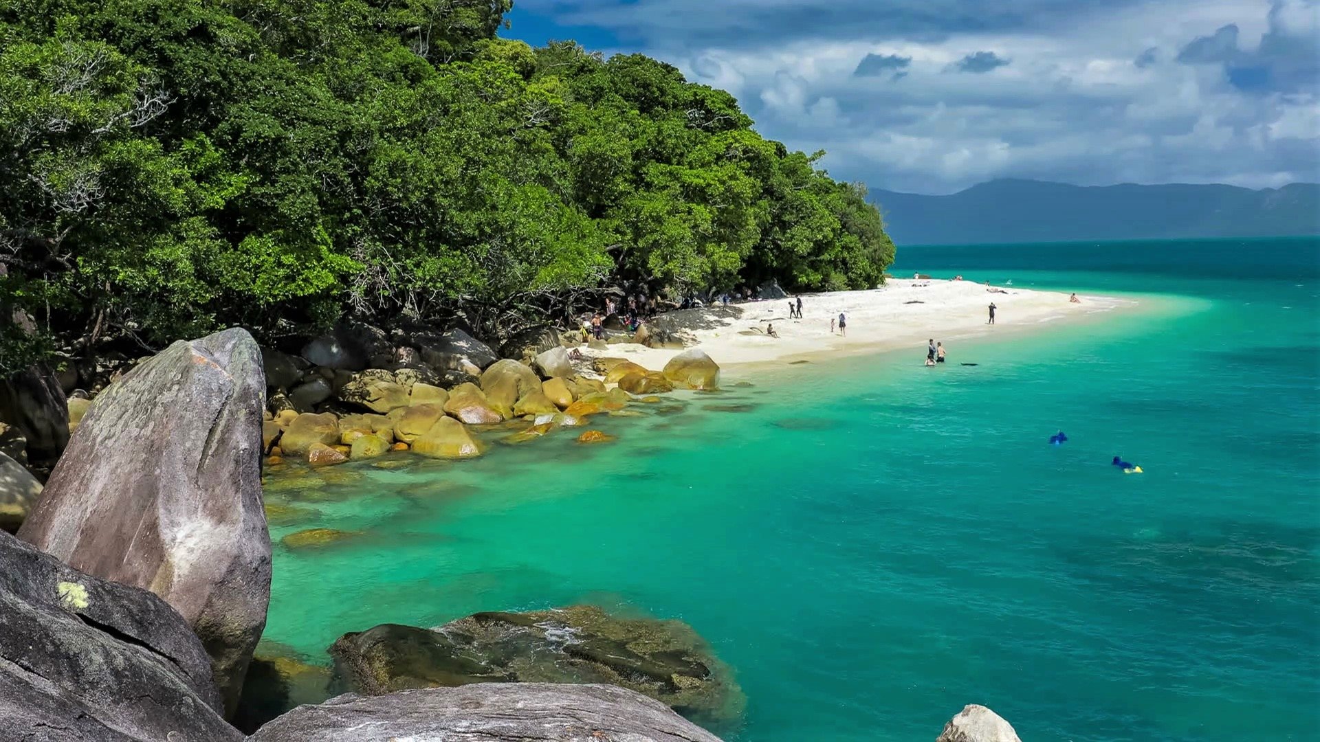  Coast of Queensland, Australia