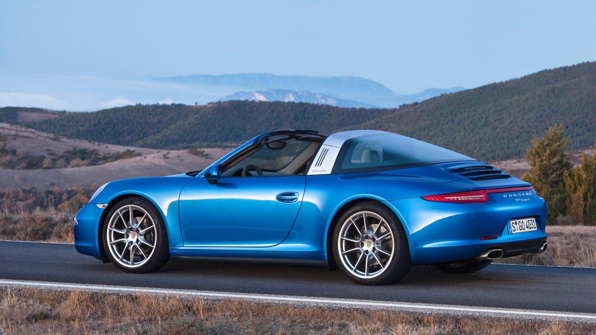 vehicle Porsche 911 Targa Image