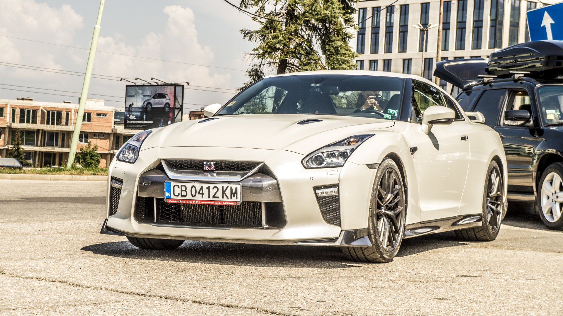 vehicle Nissan GT-R Image