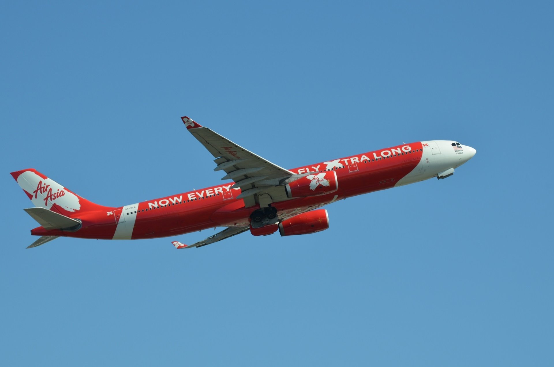  9M-XXB AirAsia X Airbus A330-343 over Sydney Airport