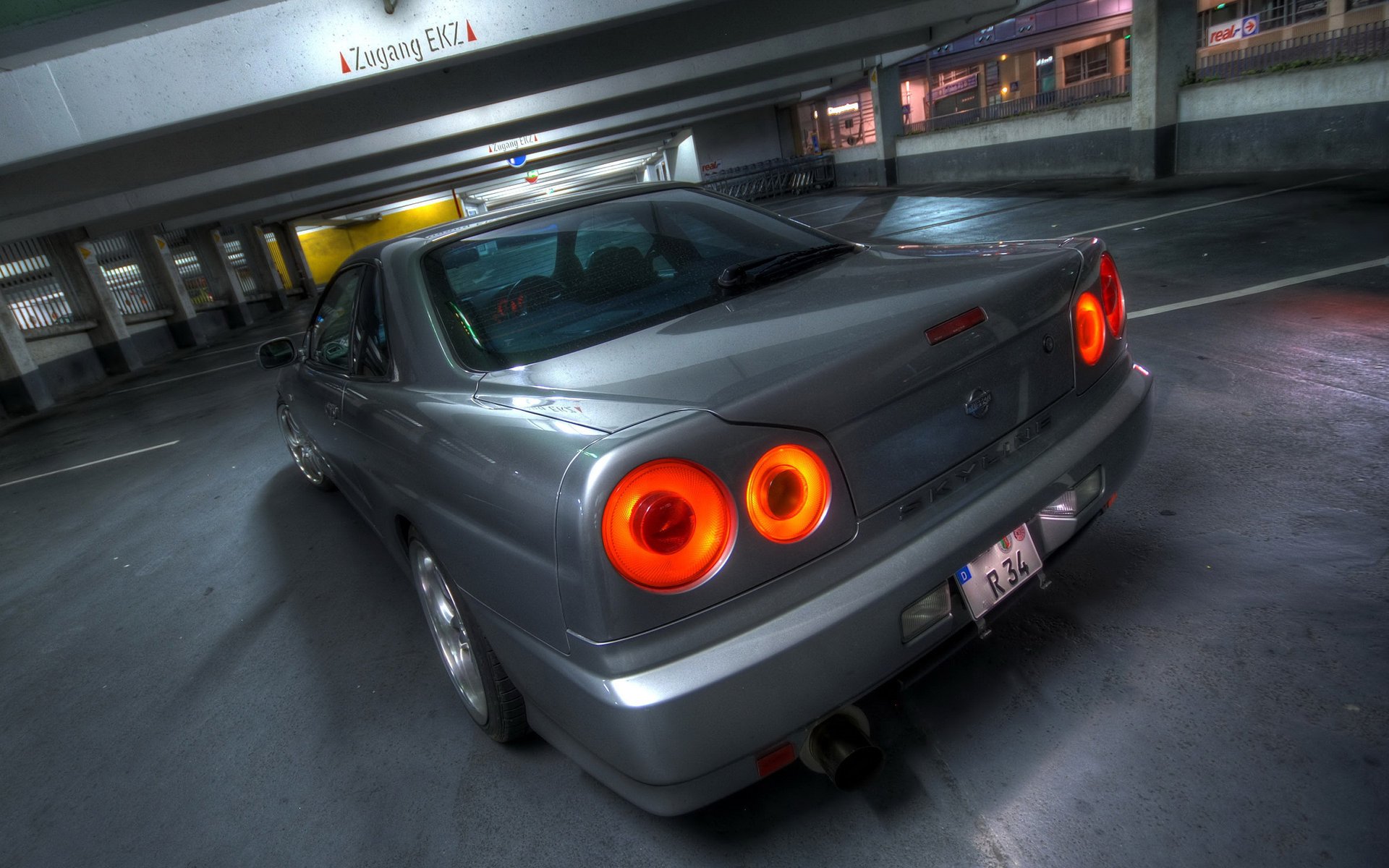 vehicle Nissan Skyline Image