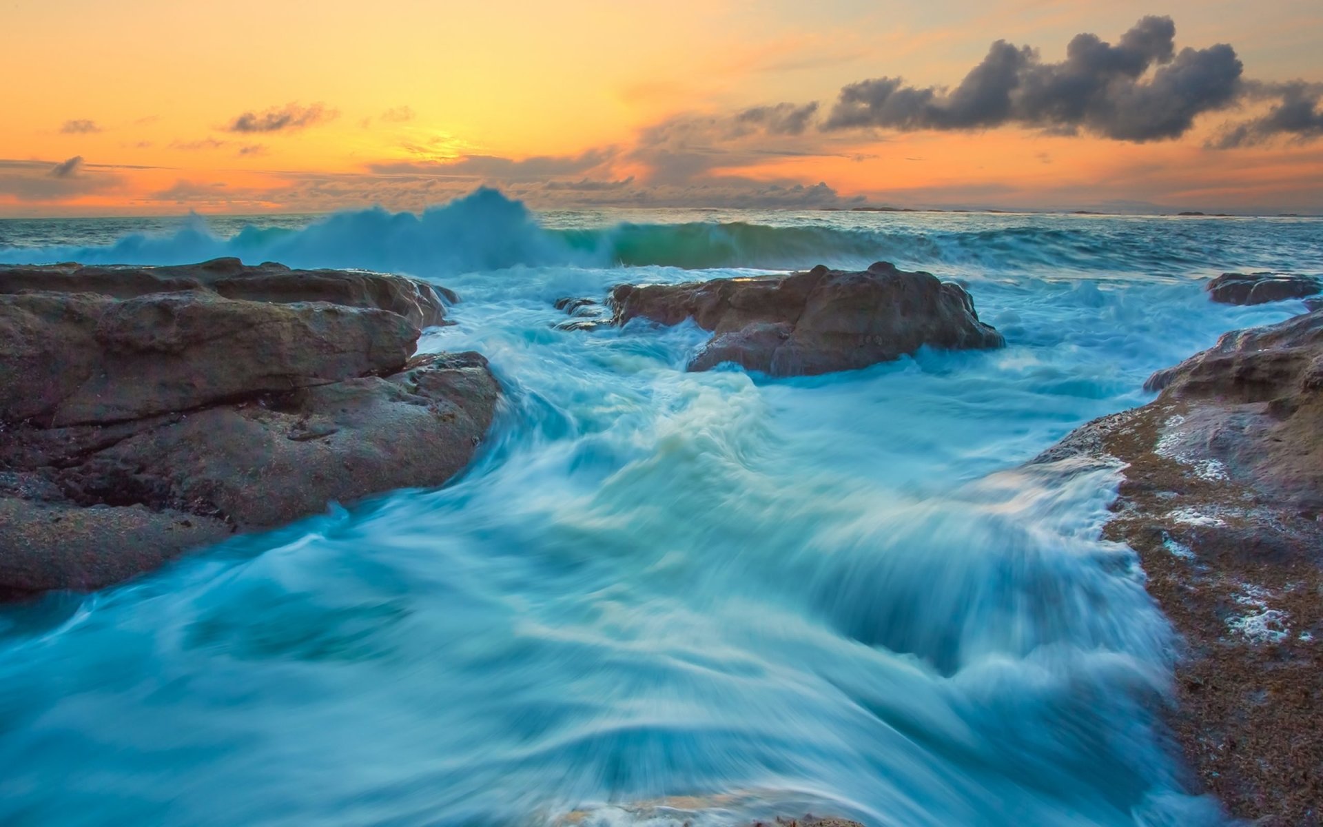 Ocean Waves