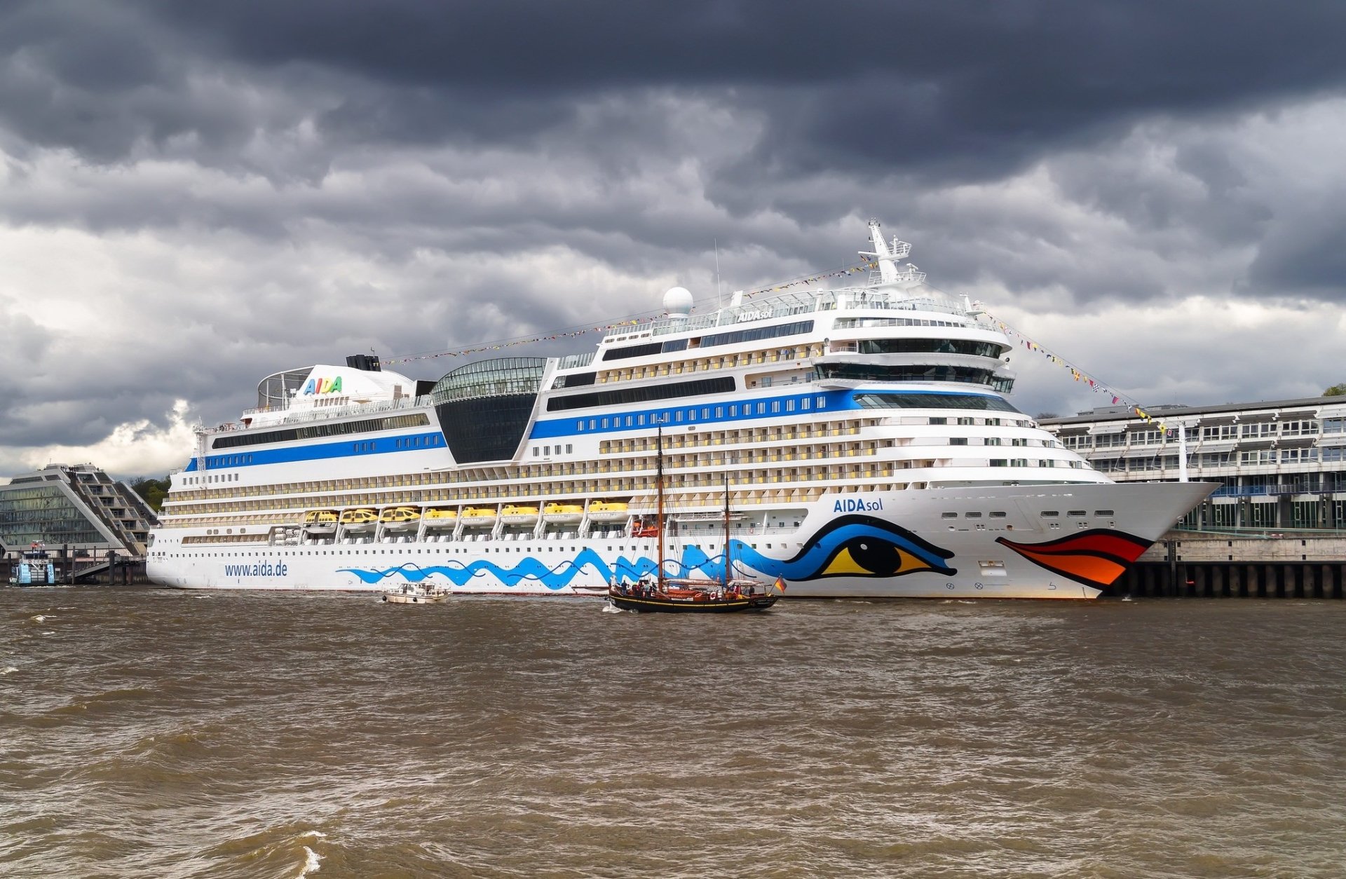 AIDAsol vehicle cruise ship Image