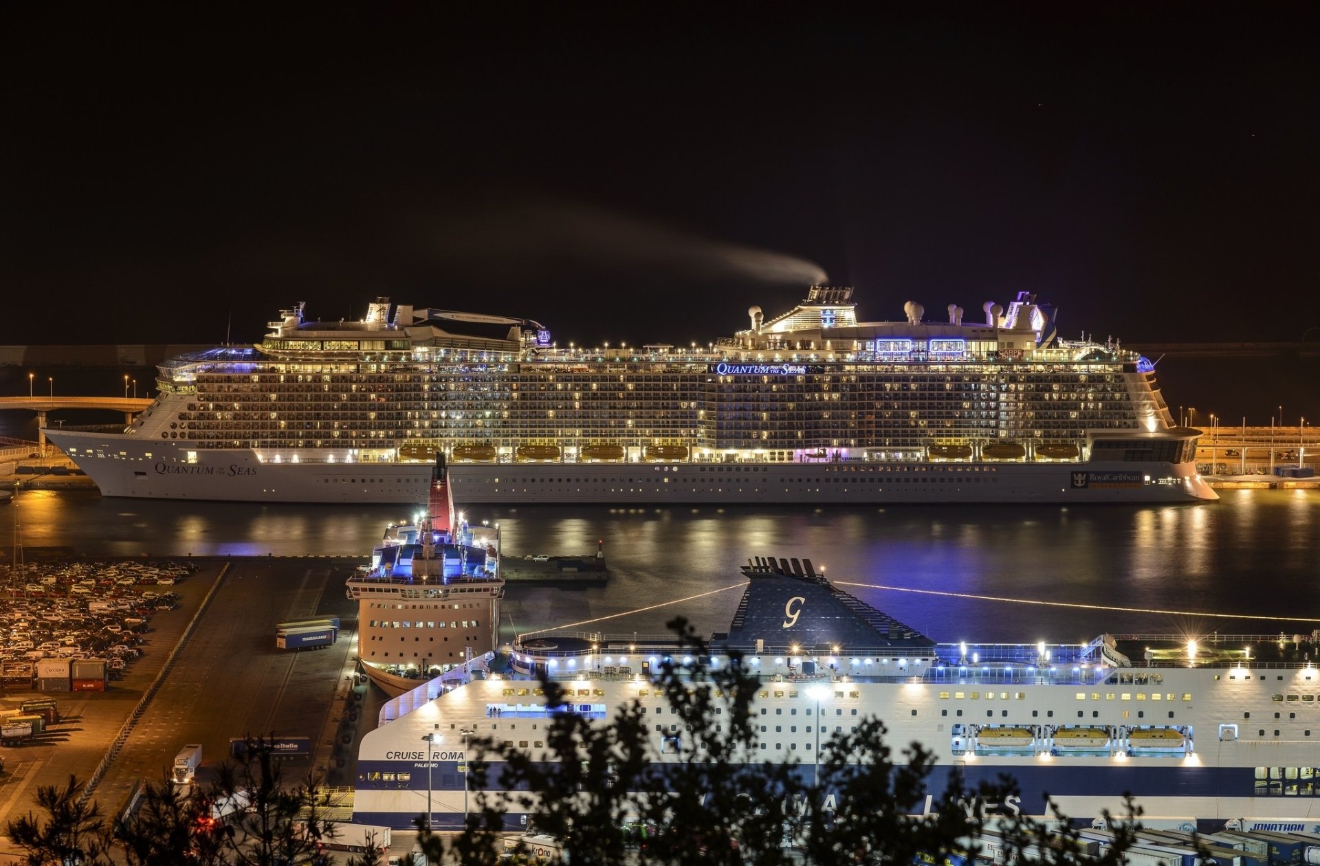 Quantum Of The Seas - Desktop Wallpapers, Phone Wallpaper, PFP, Gifs ...