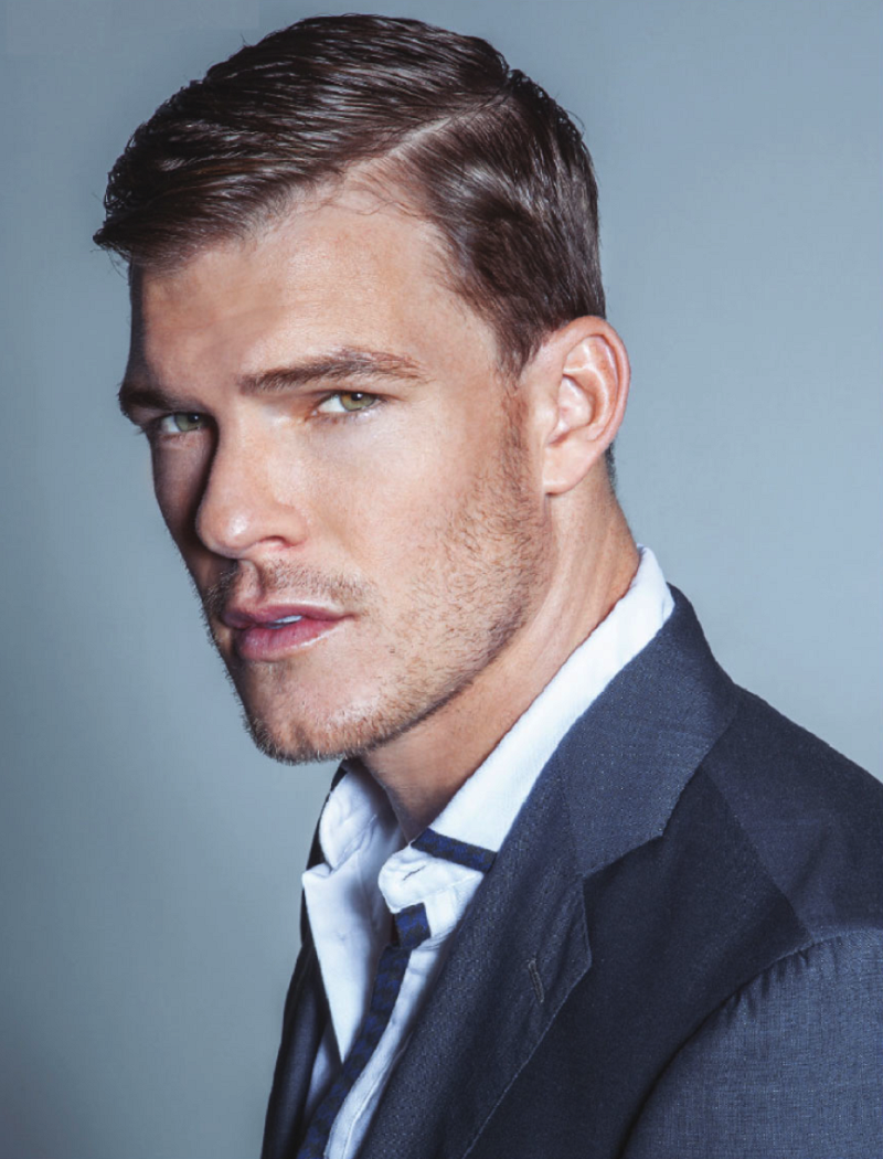 Alan Ritchson Picture